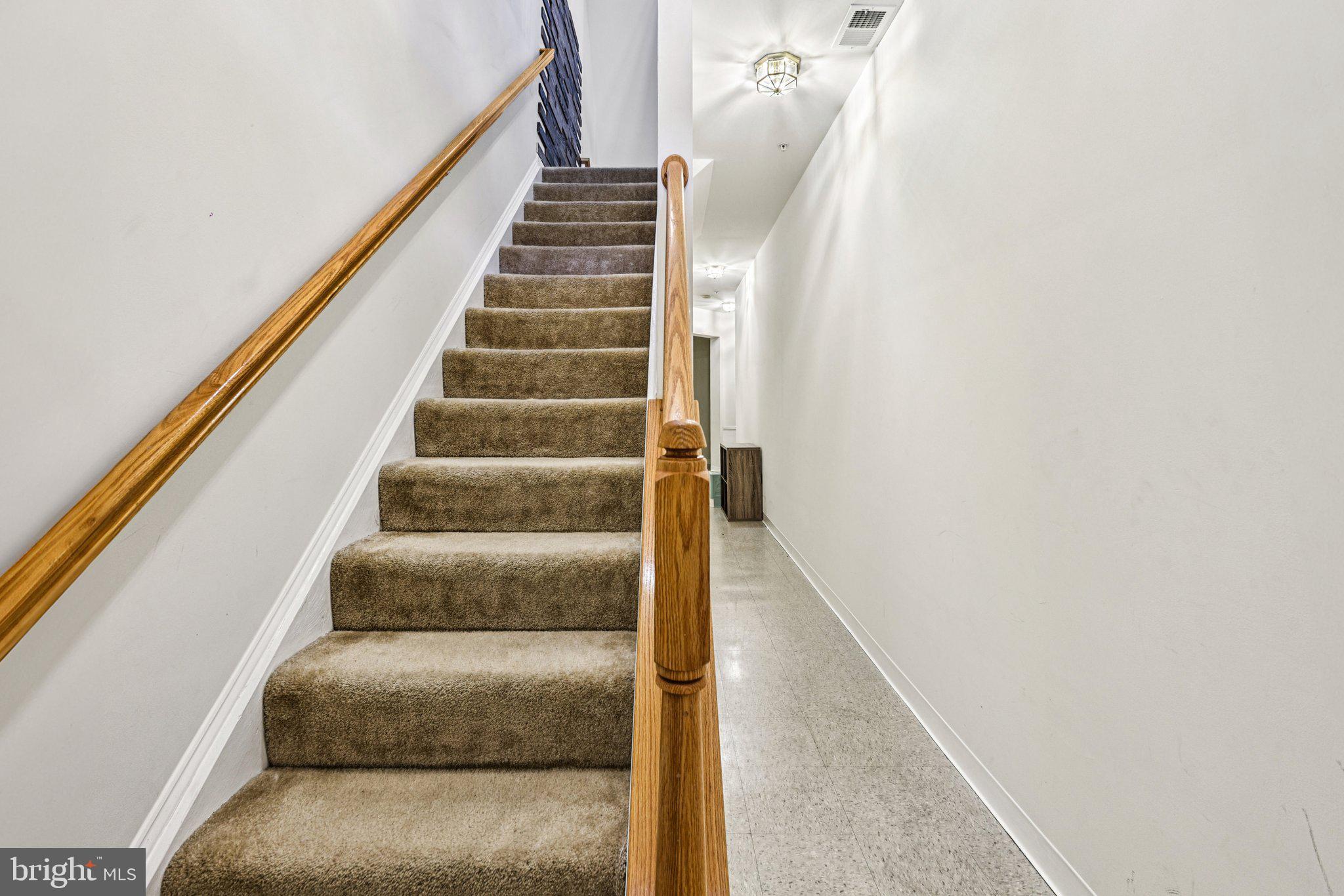 COUNTY CENTER - Residential