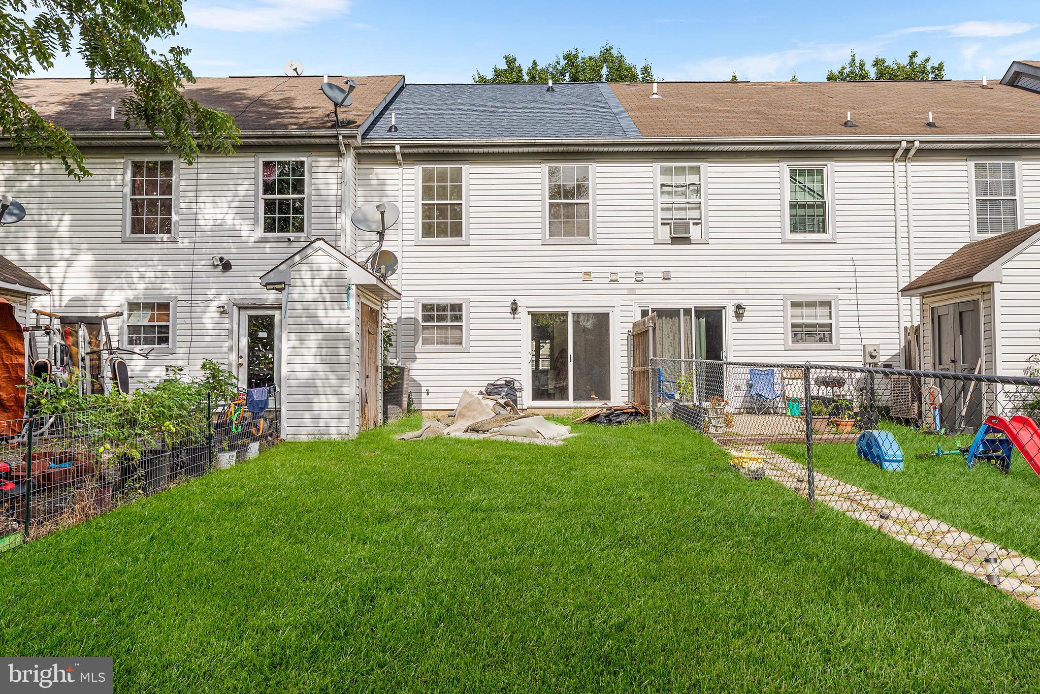 CALVERT HOMES - Residential