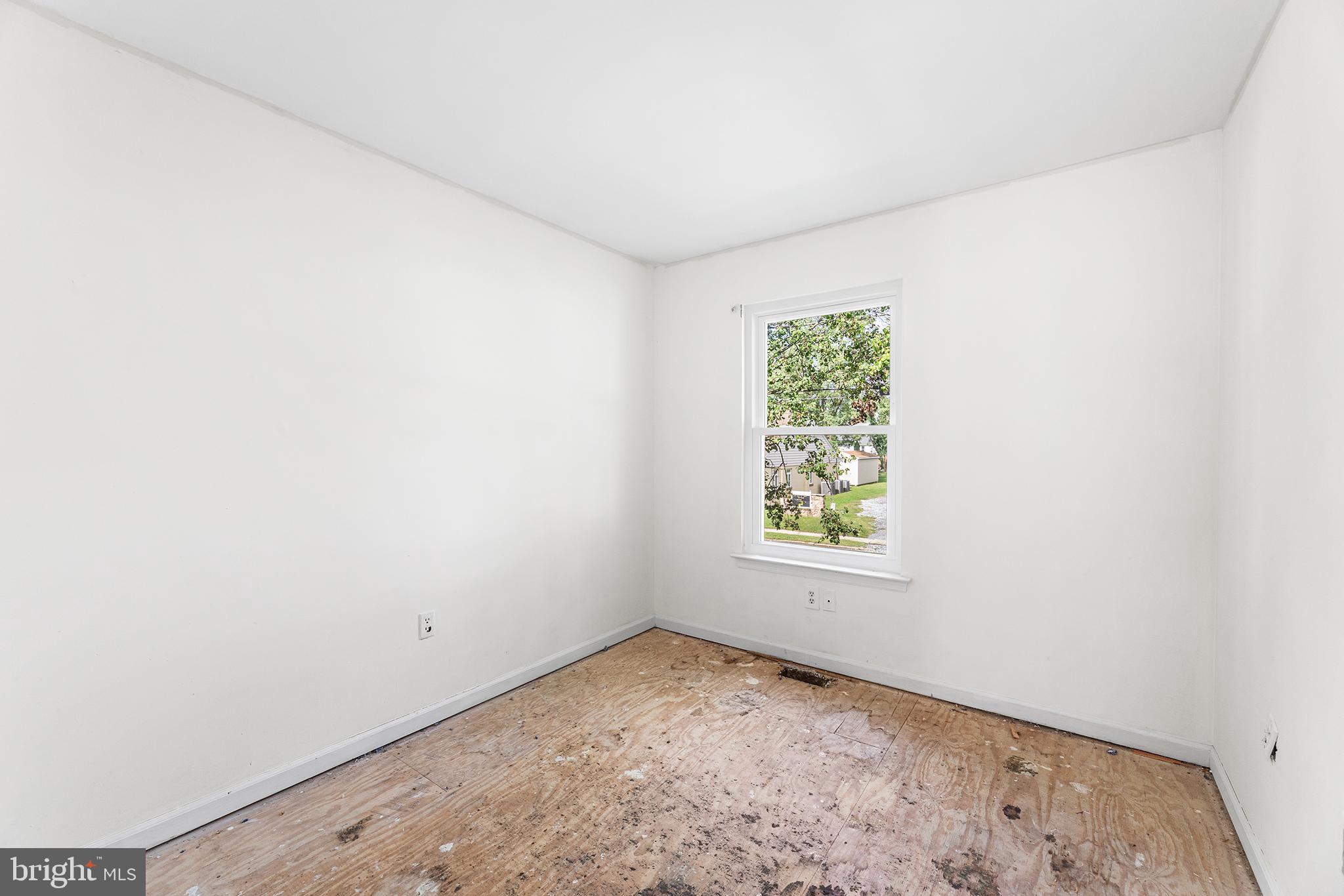 CALVERT HOMES - Residential