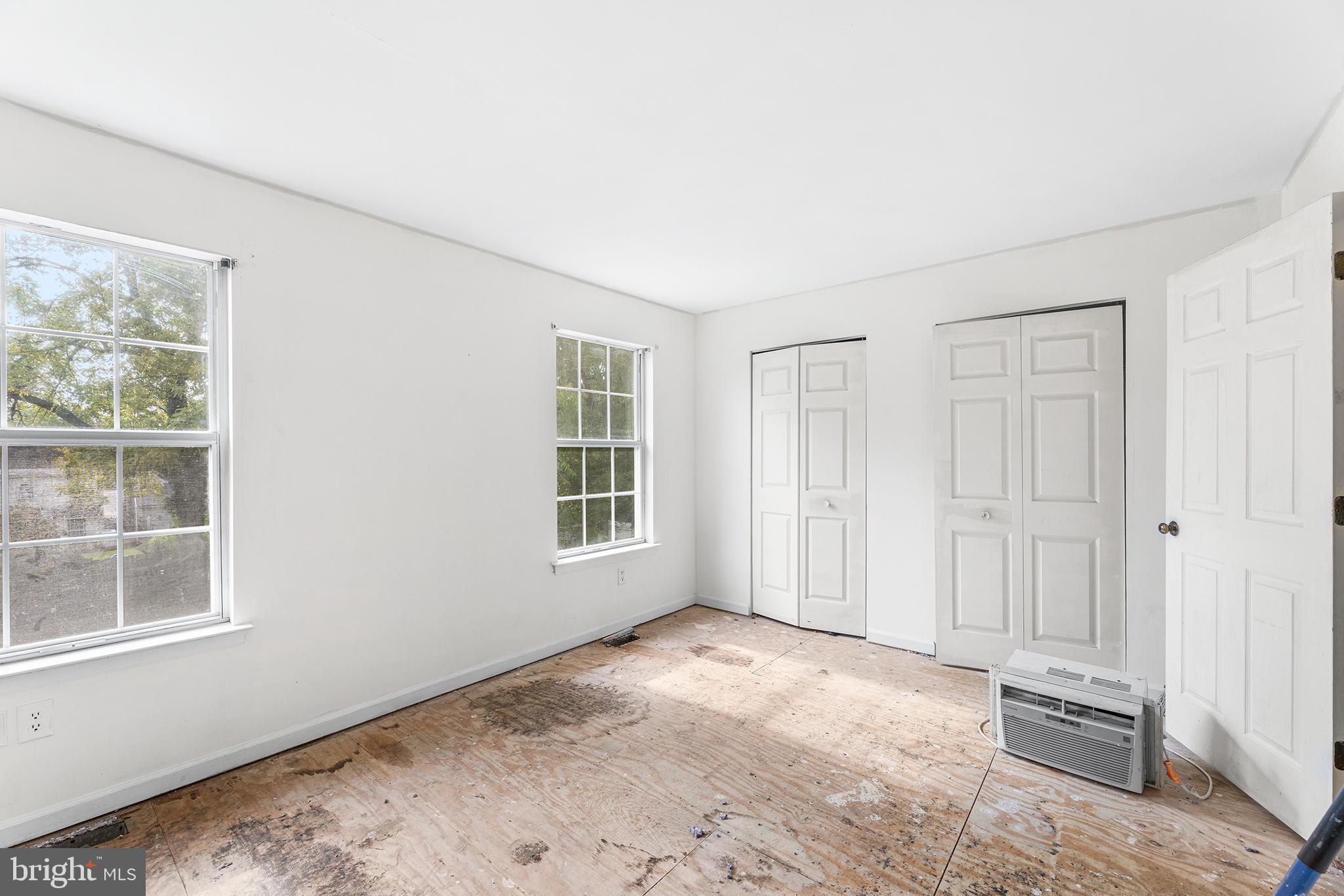 CALVERT HOMES - Residential