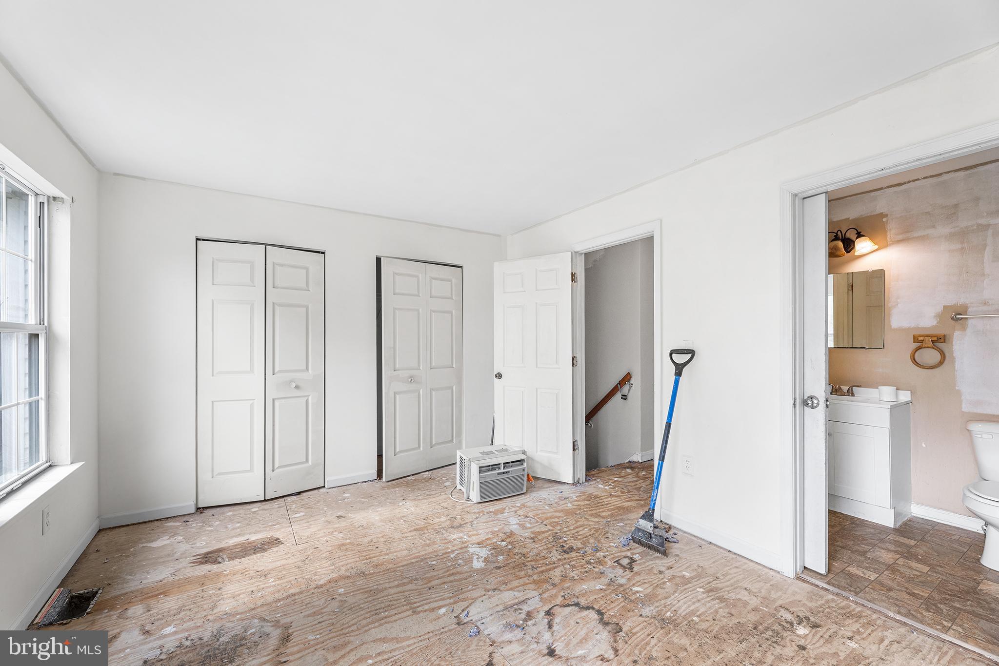 CALVERT HOMES - Residential