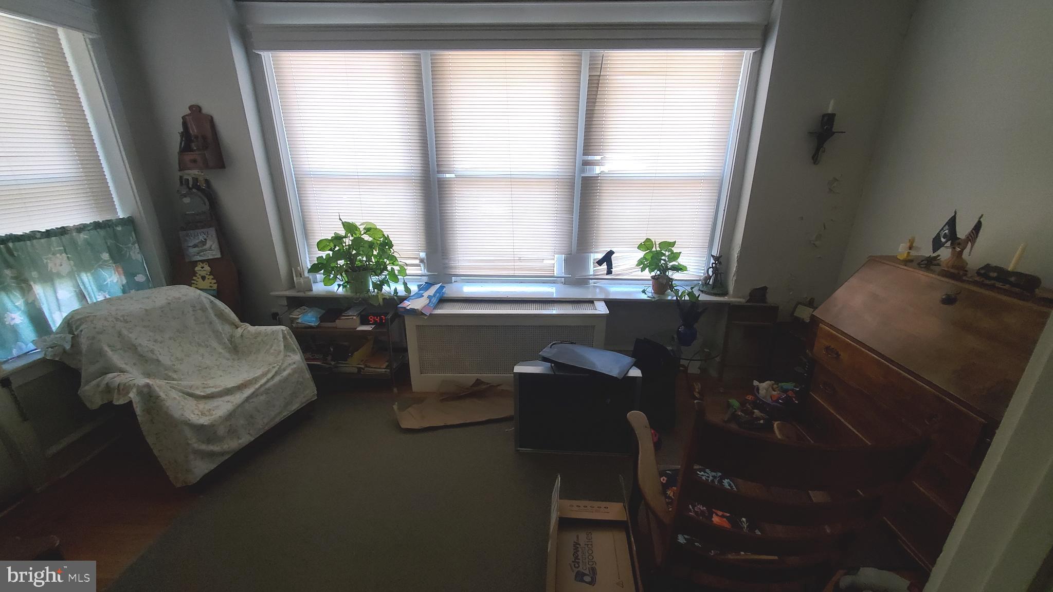 YEADON - Residential