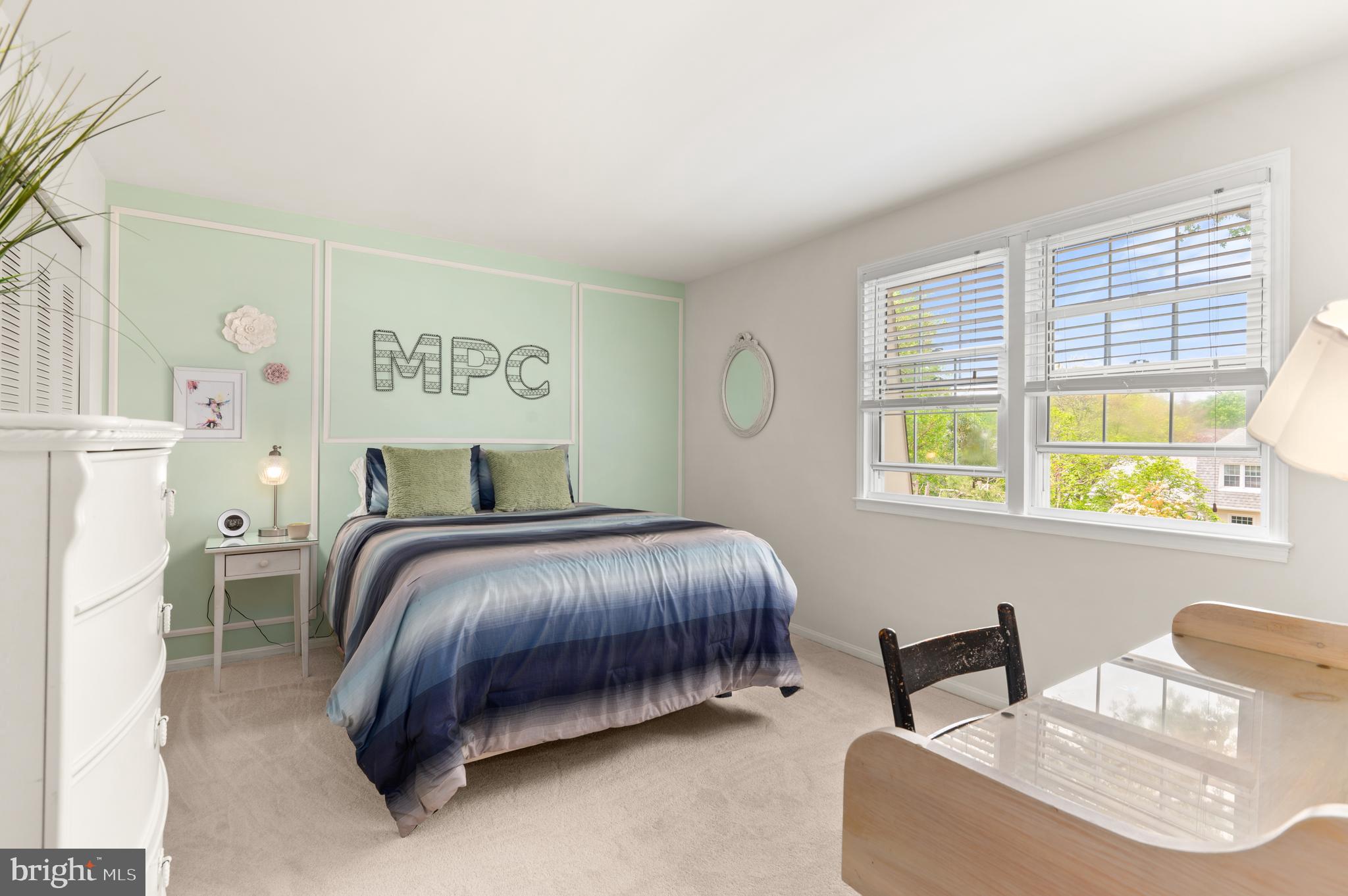 KINGS PARK WEST - Residential