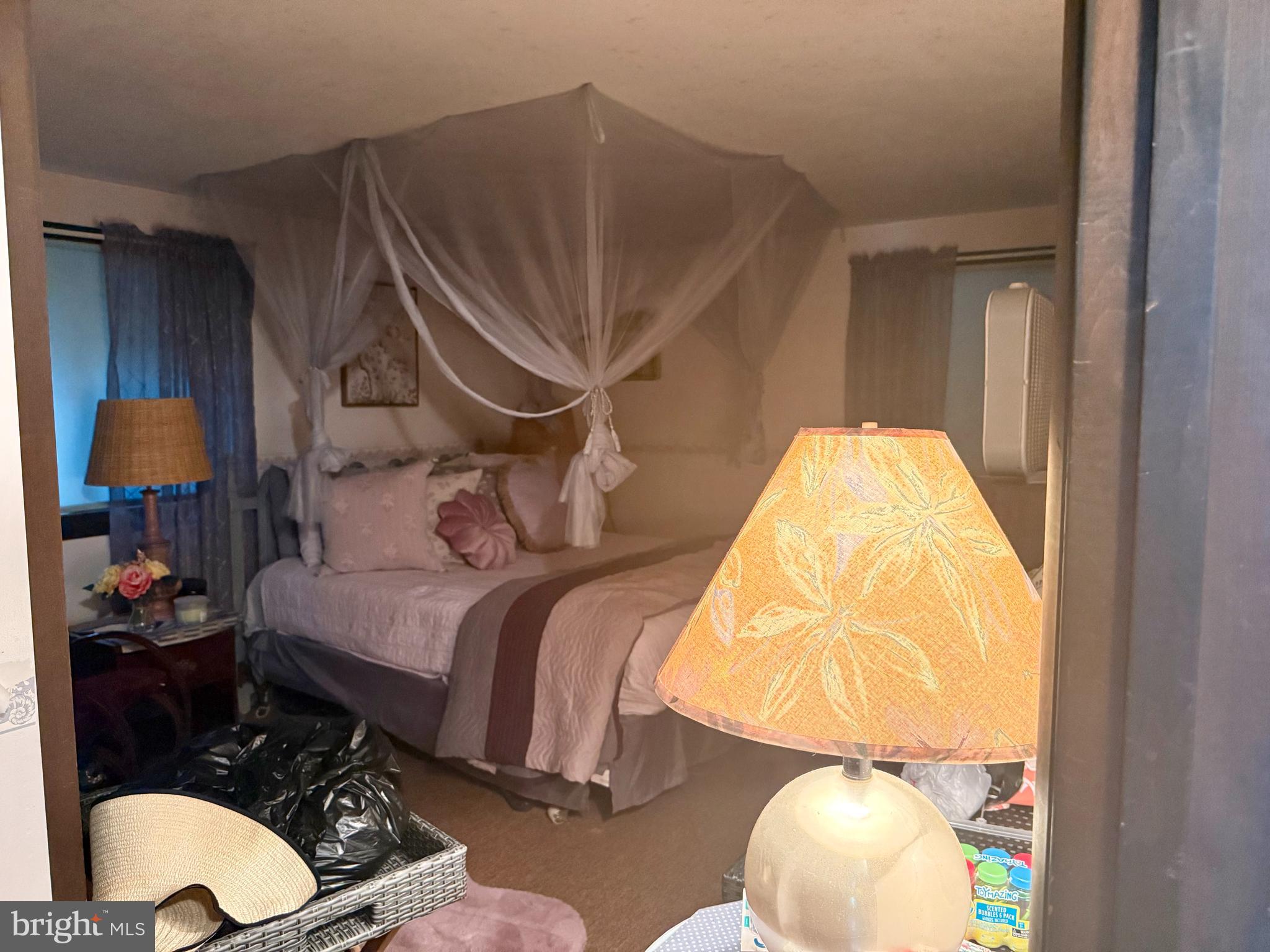 GLEBE HARBOR - Residential