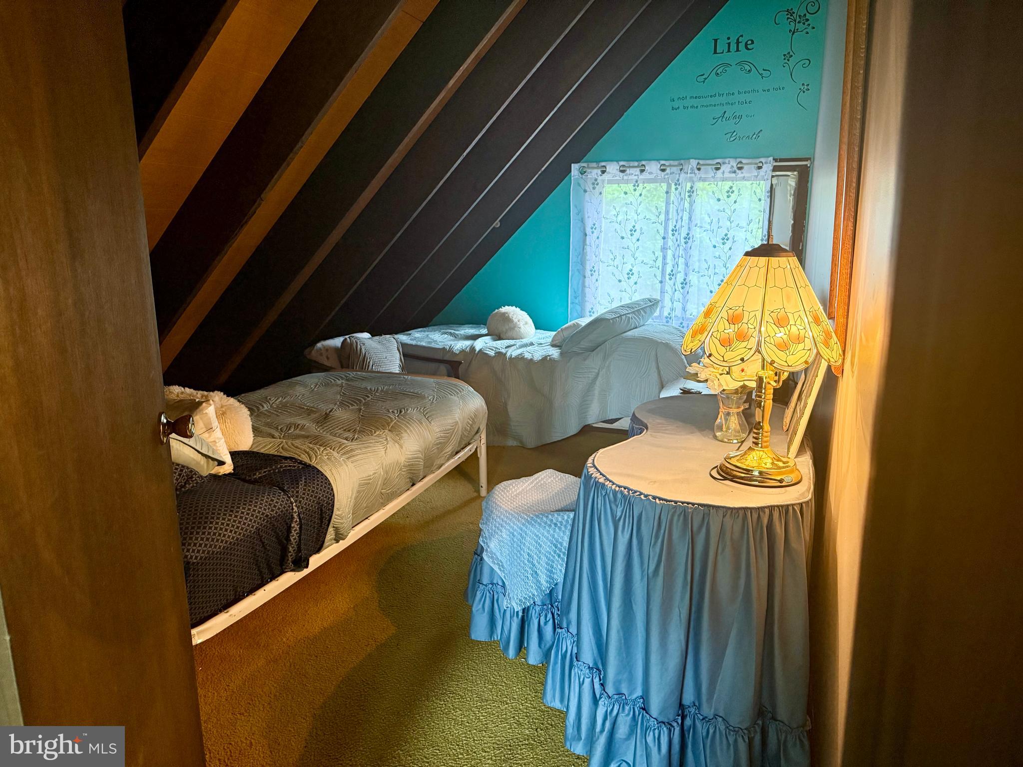 GLEBE HARBOR - Residential