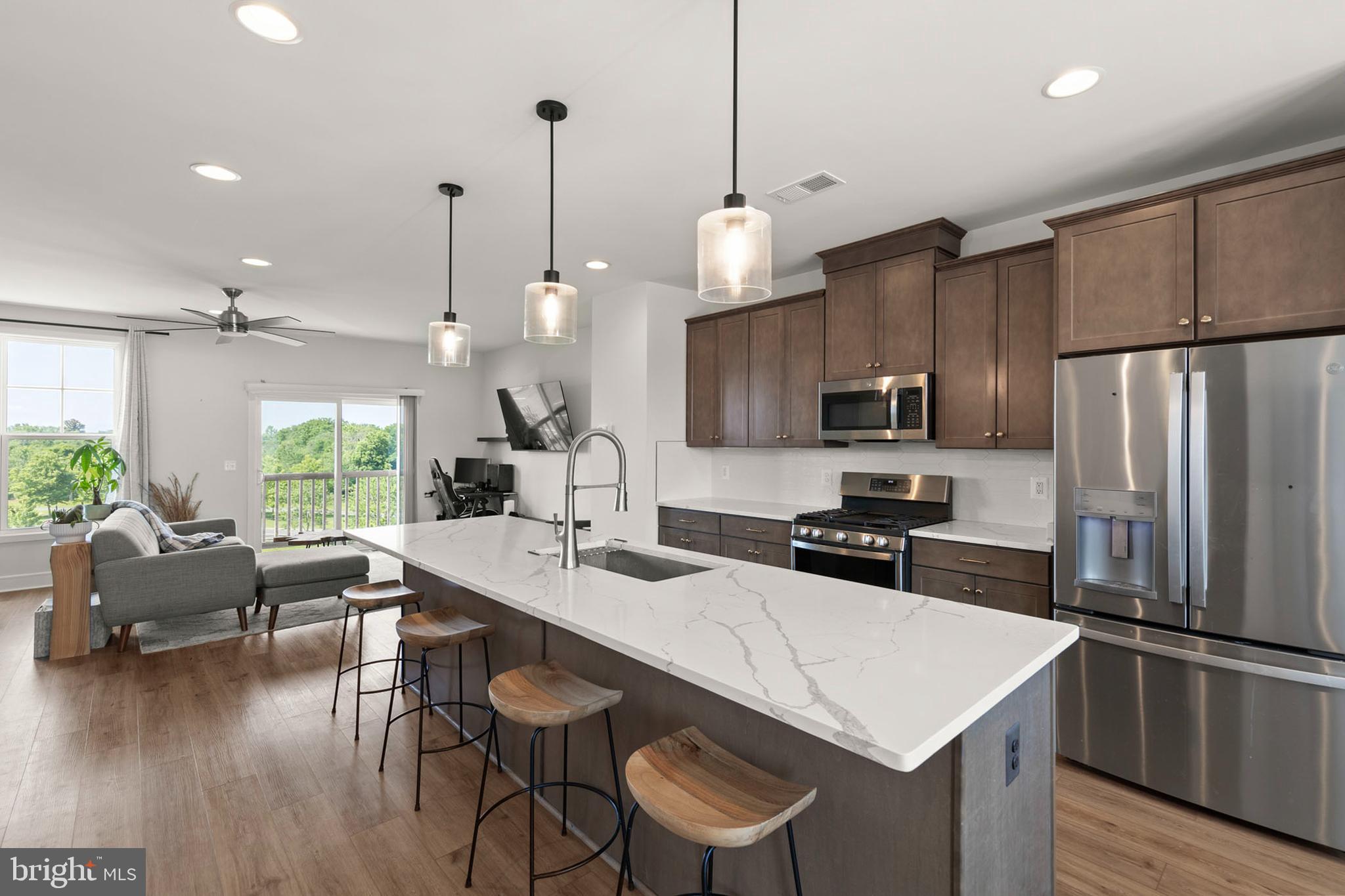 LAKE FREDERICK - Residential