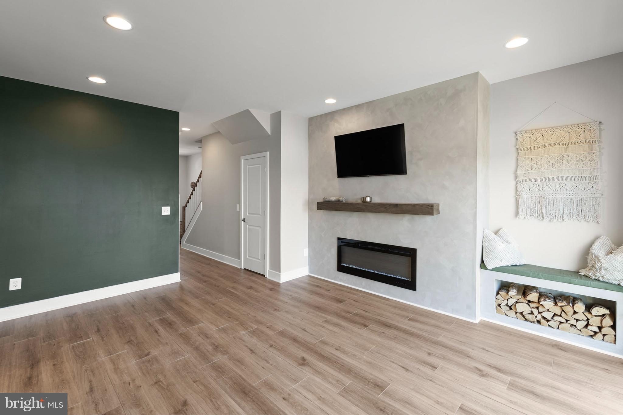 102 PHACELIA WAY