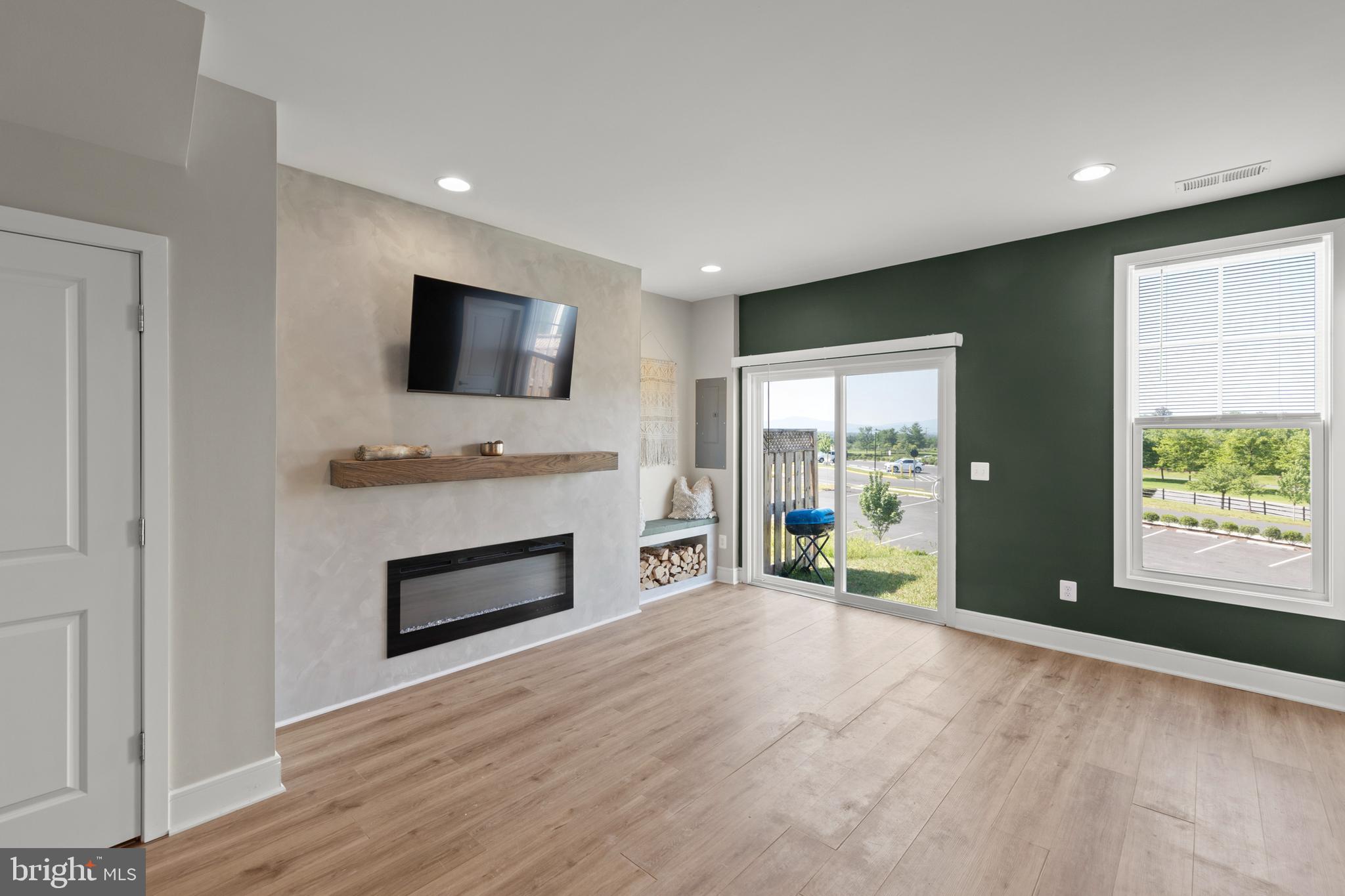 102 PHACELIA WAY