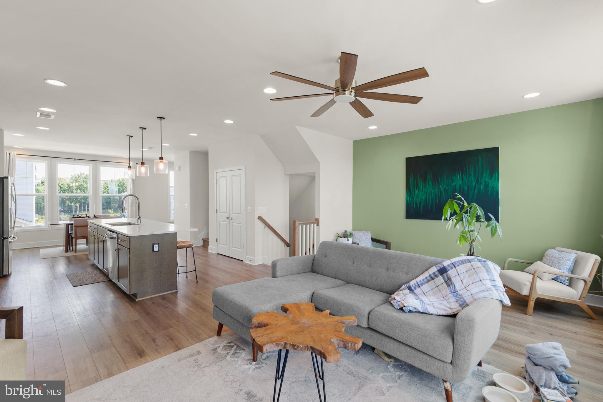 LAKE FREDERICK - Residential