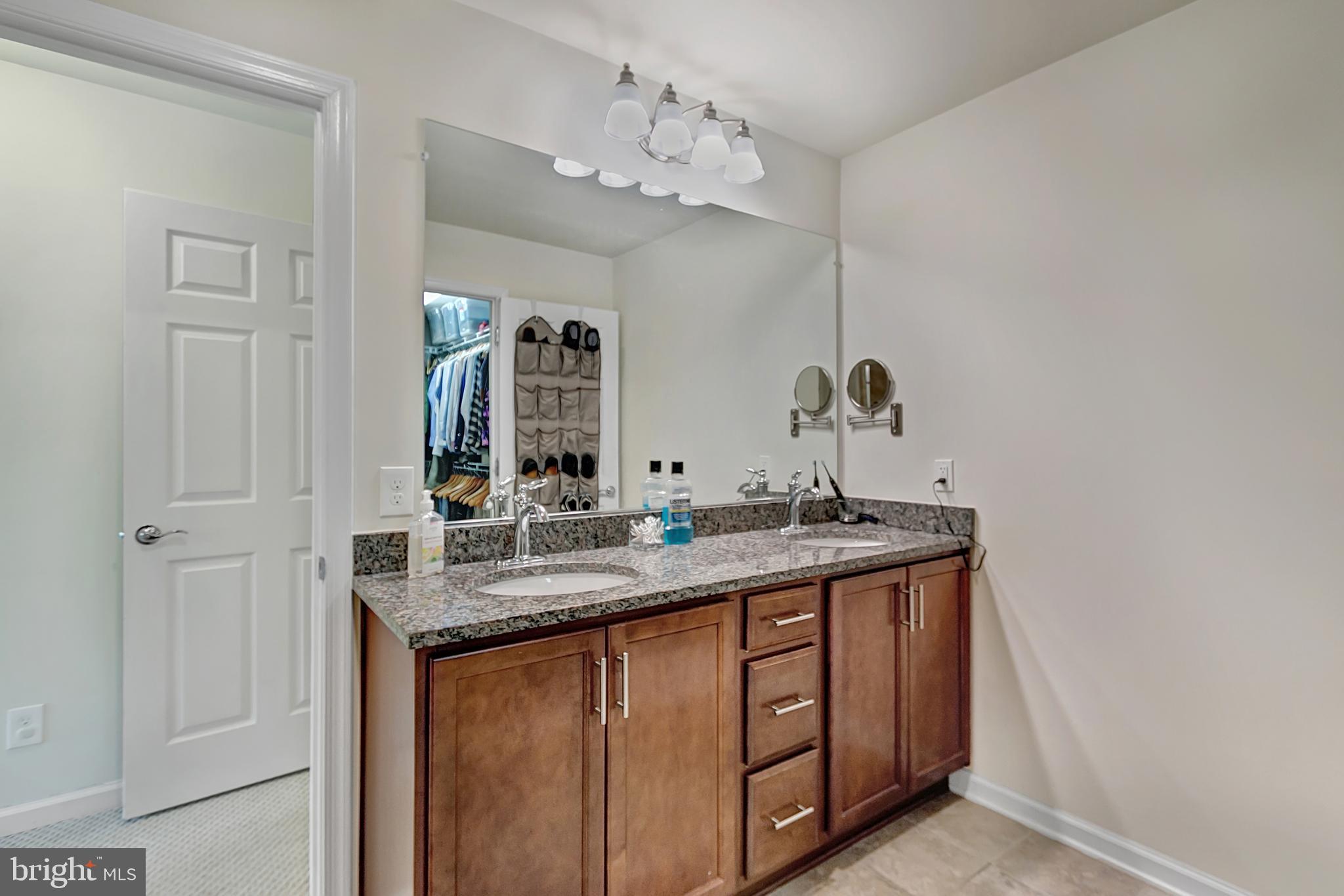 LOFTS AT METROWEST - Residential Lease