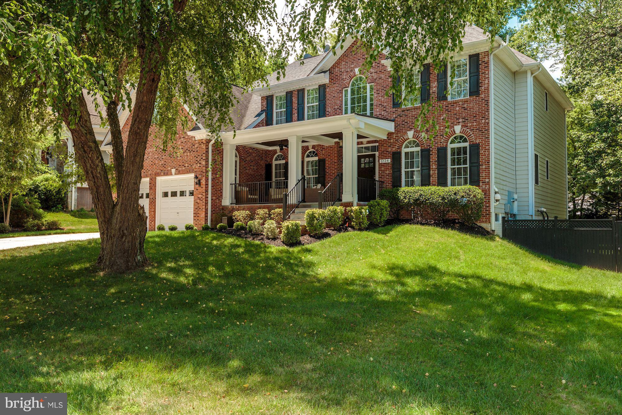 HANSBOROUGH - Residential