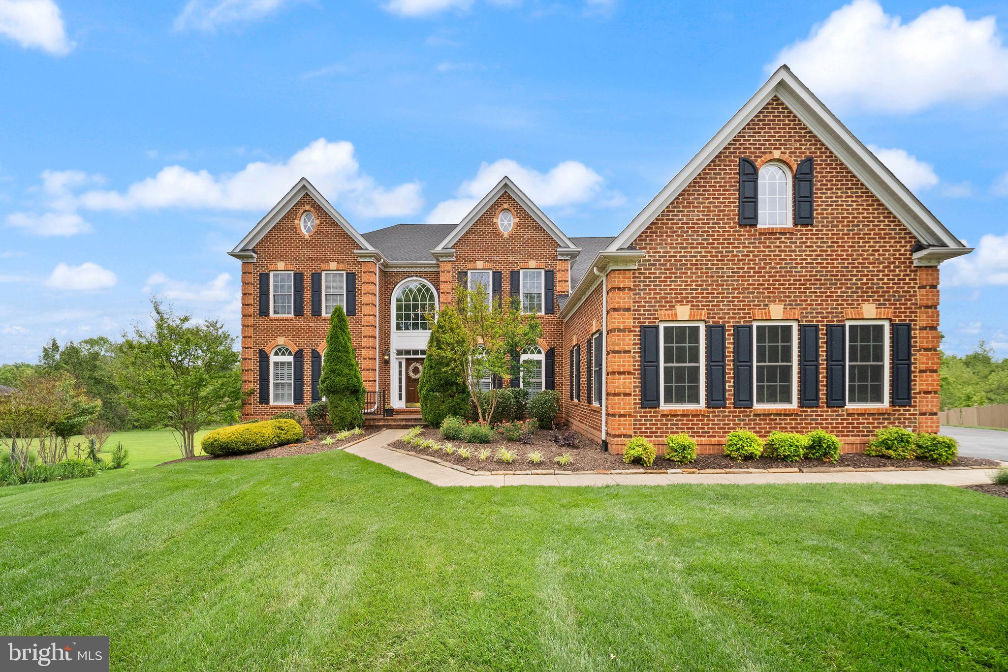 42598 UNBRIDLEDS SONG PLACE