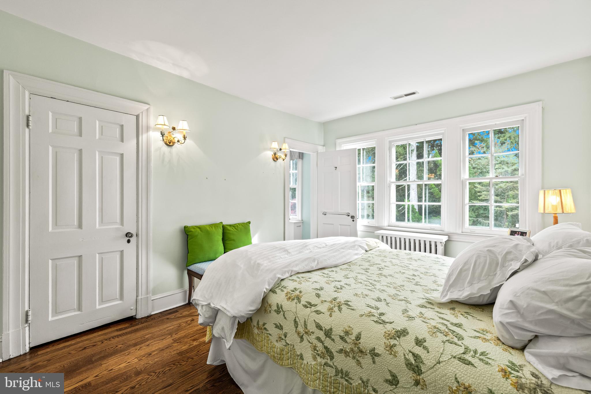 RUXTON - Residential