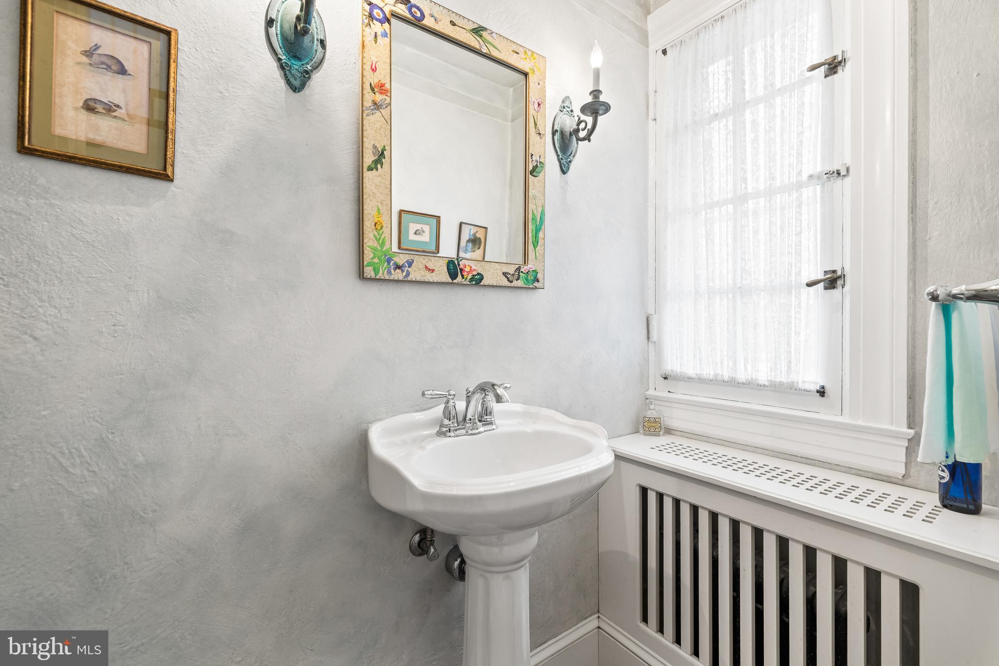 RUXTON - Residential