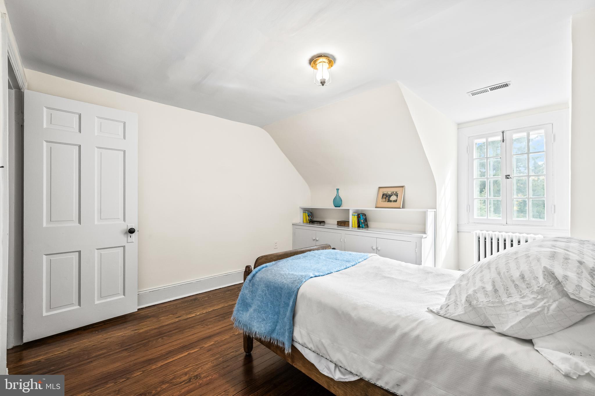 RUXTON - Residential