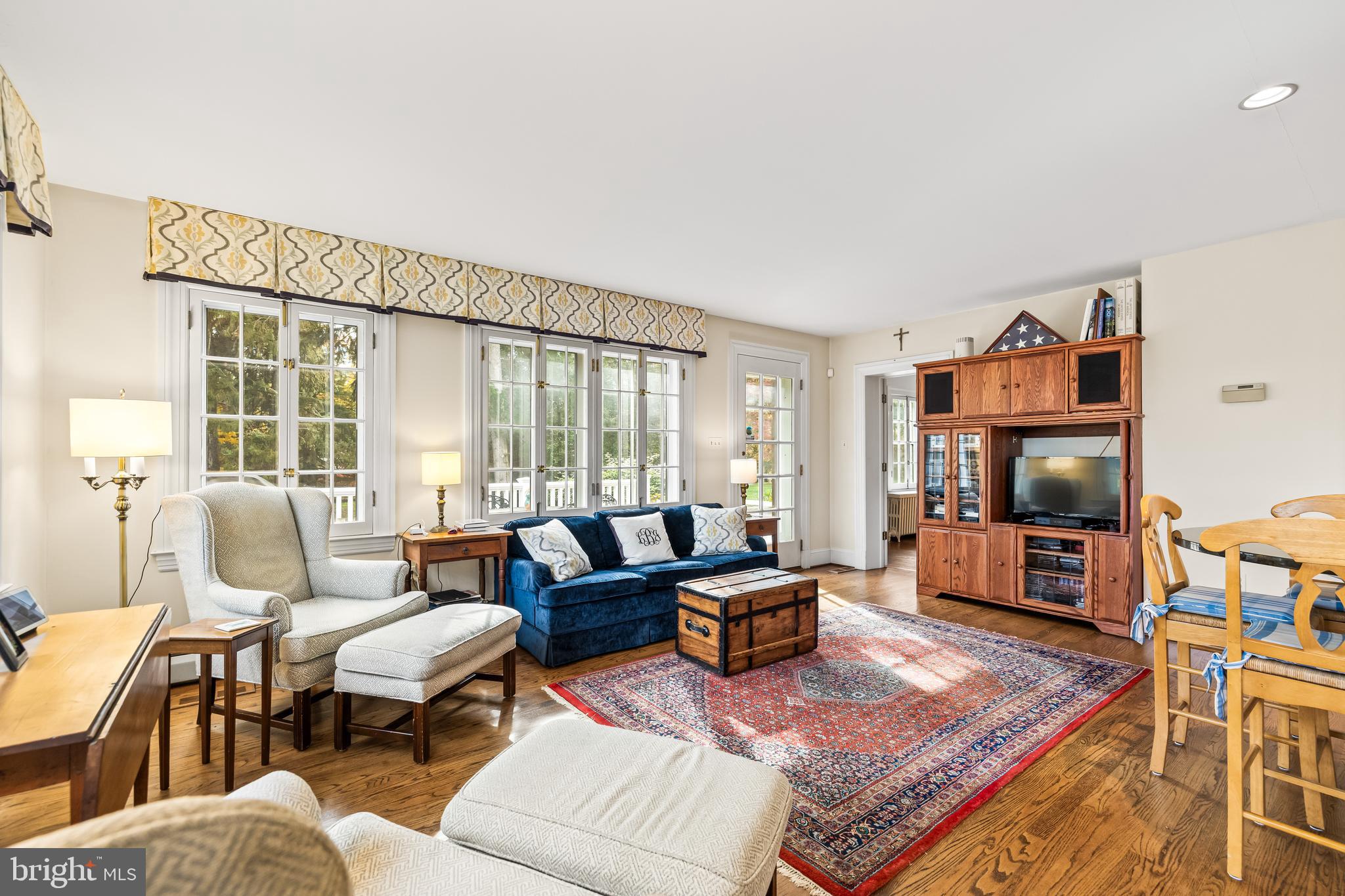 RUXTON - Residential