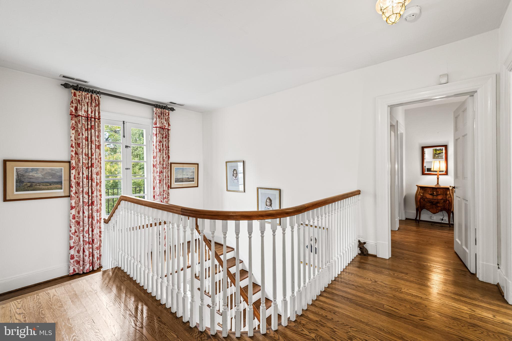 RUXTON - Residential