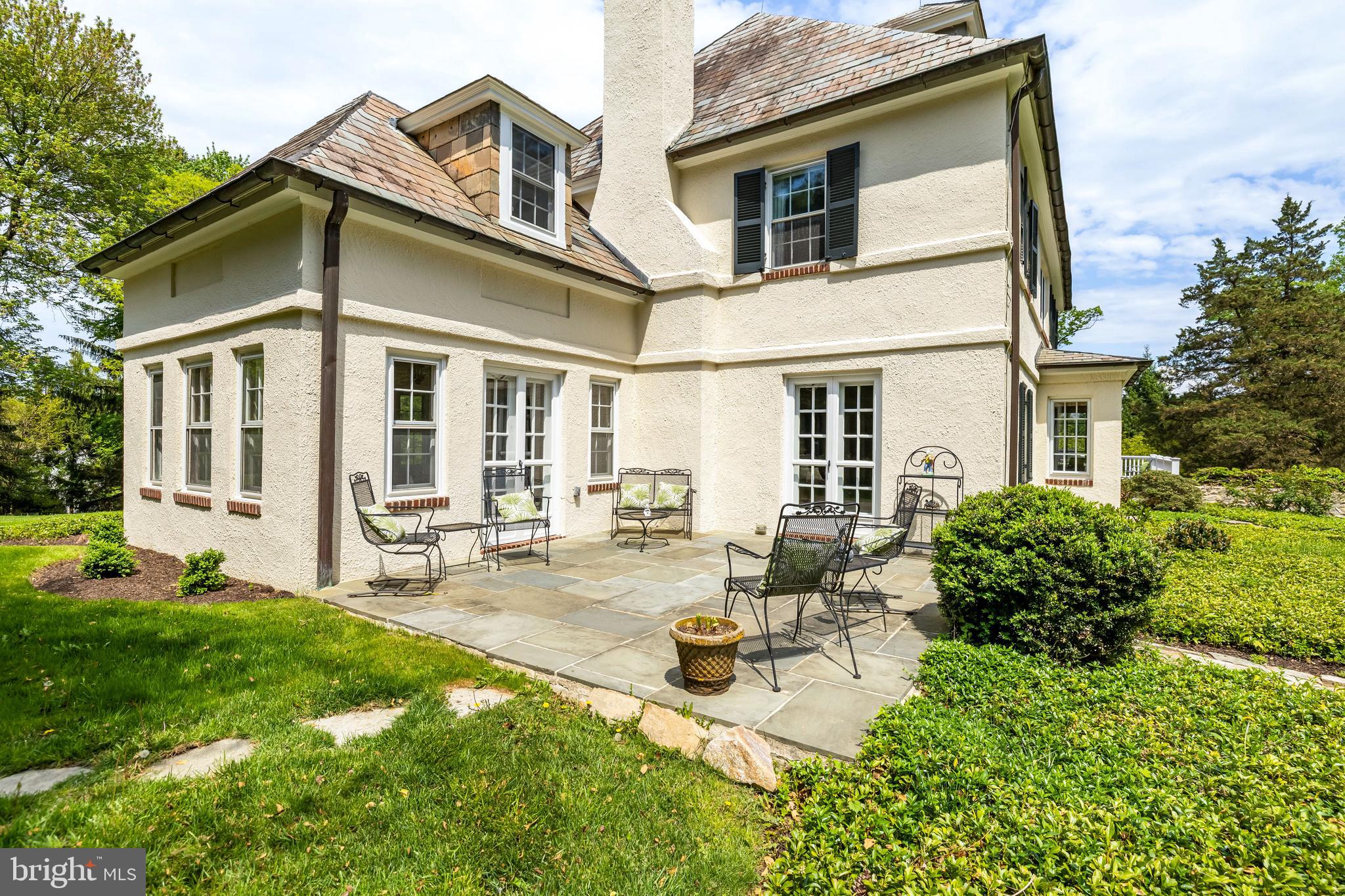 RUXTON - Residential