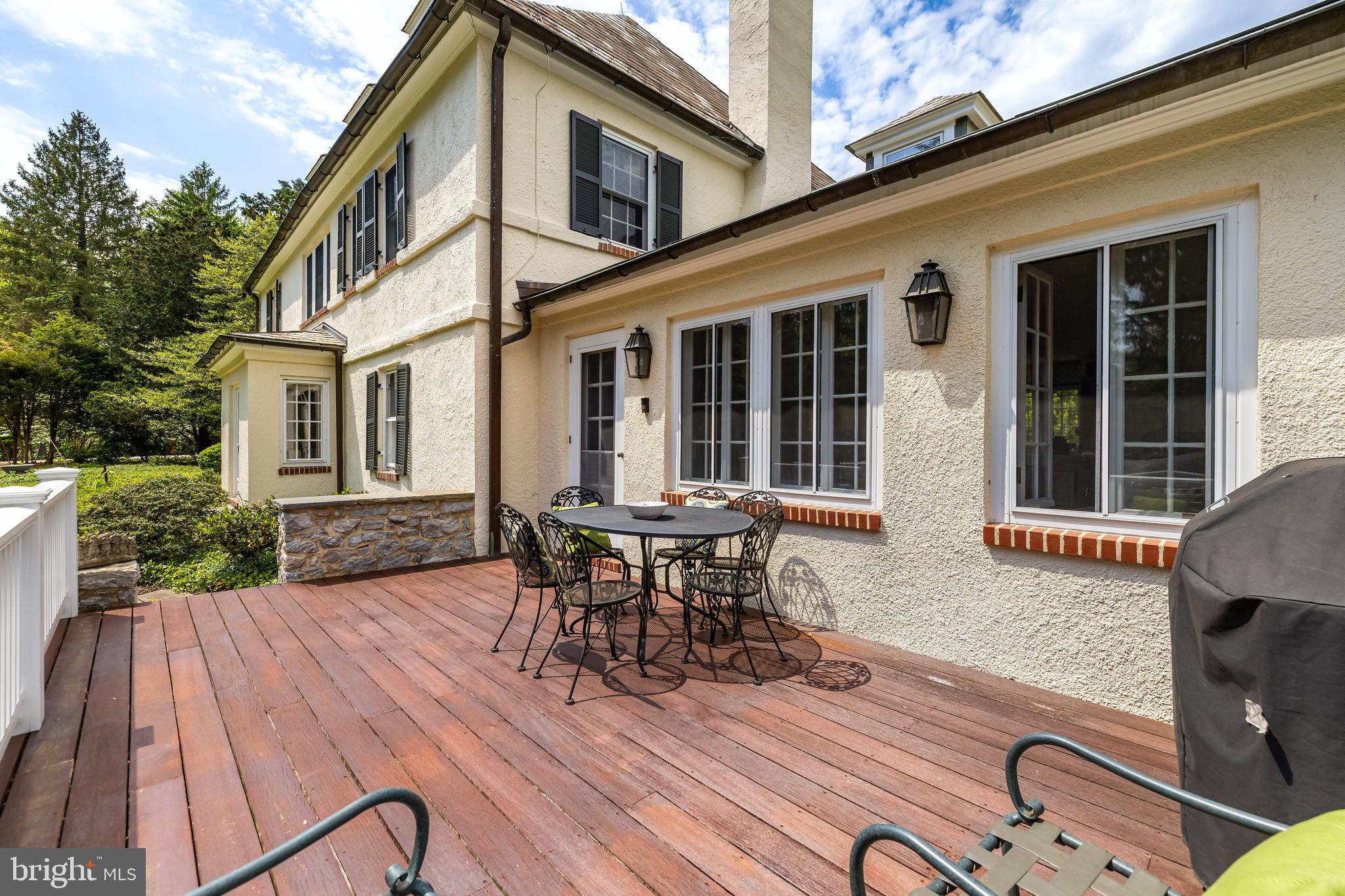 RUXTON - Residential