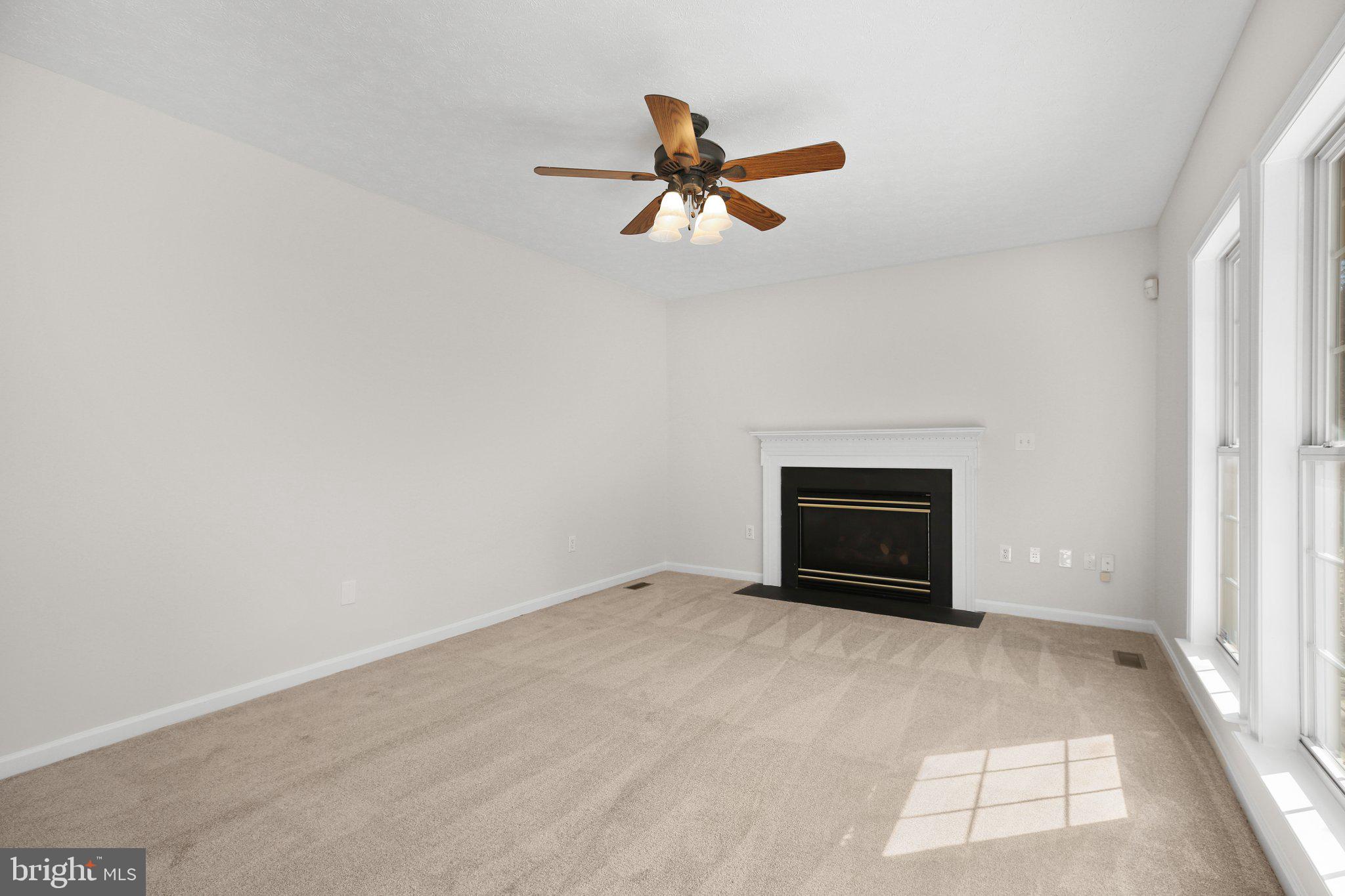 CROWN GRANT - Residential