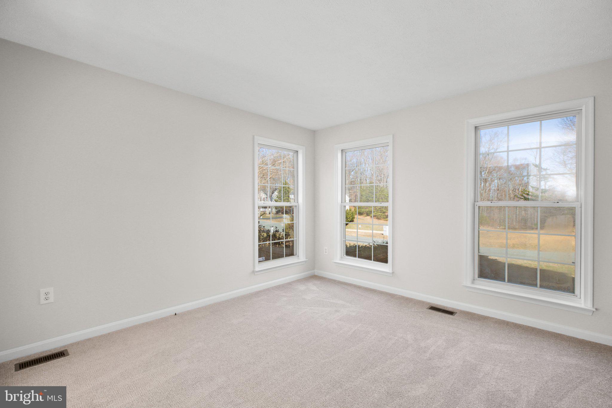 CROWN GRANT - Residential