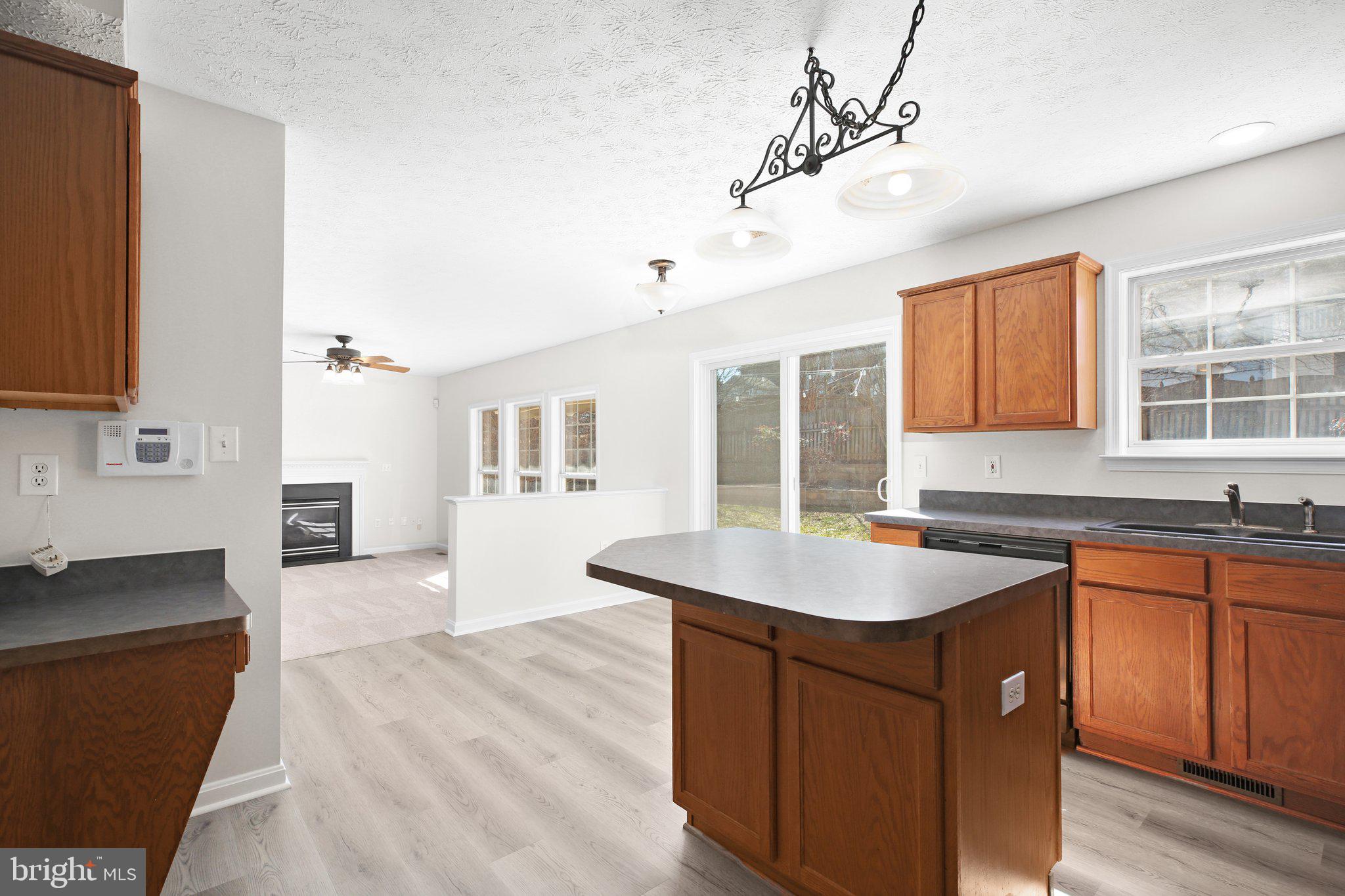 CROWN GRANT - Residential