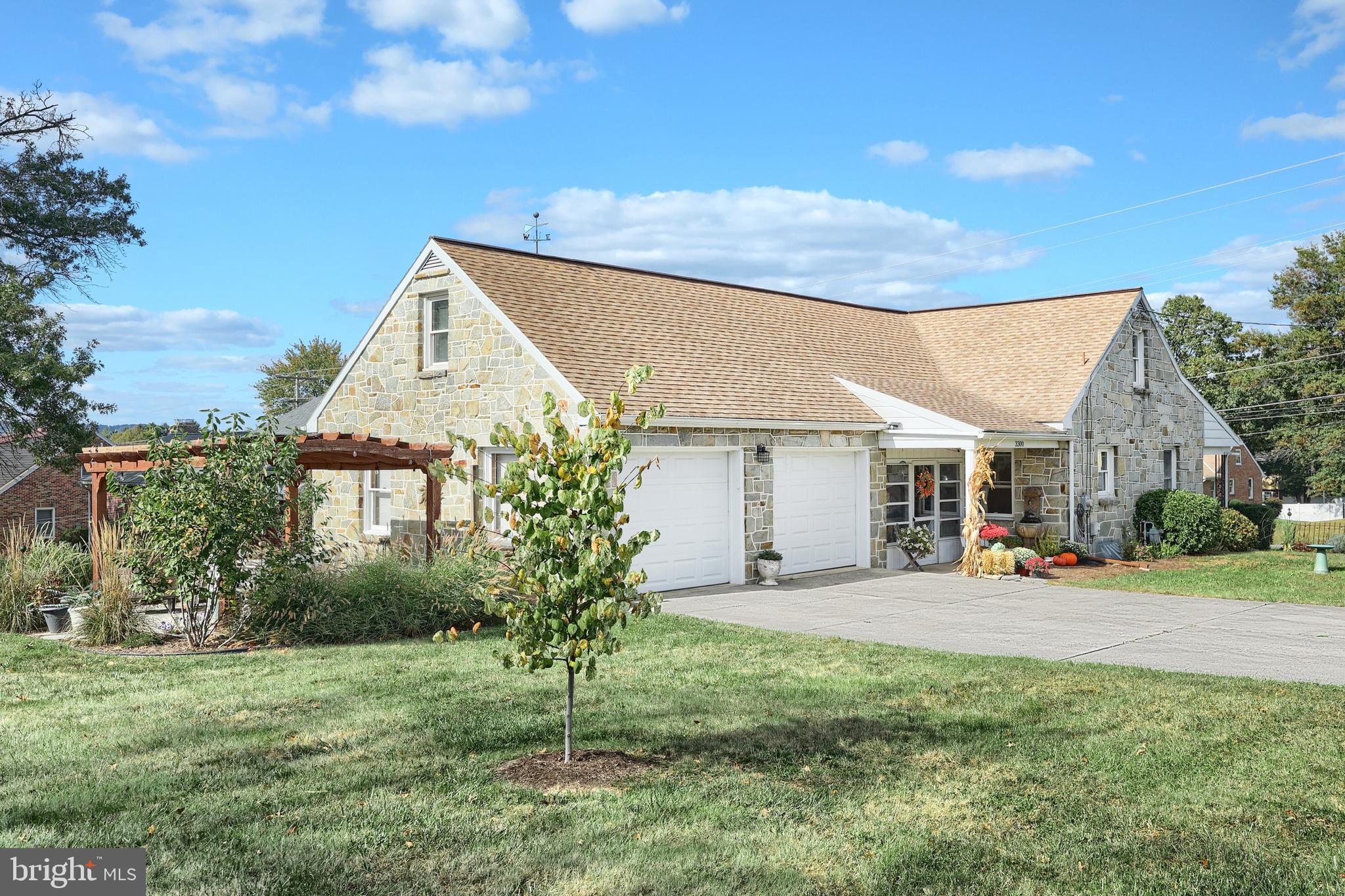 3300 CARLISLE ROAD