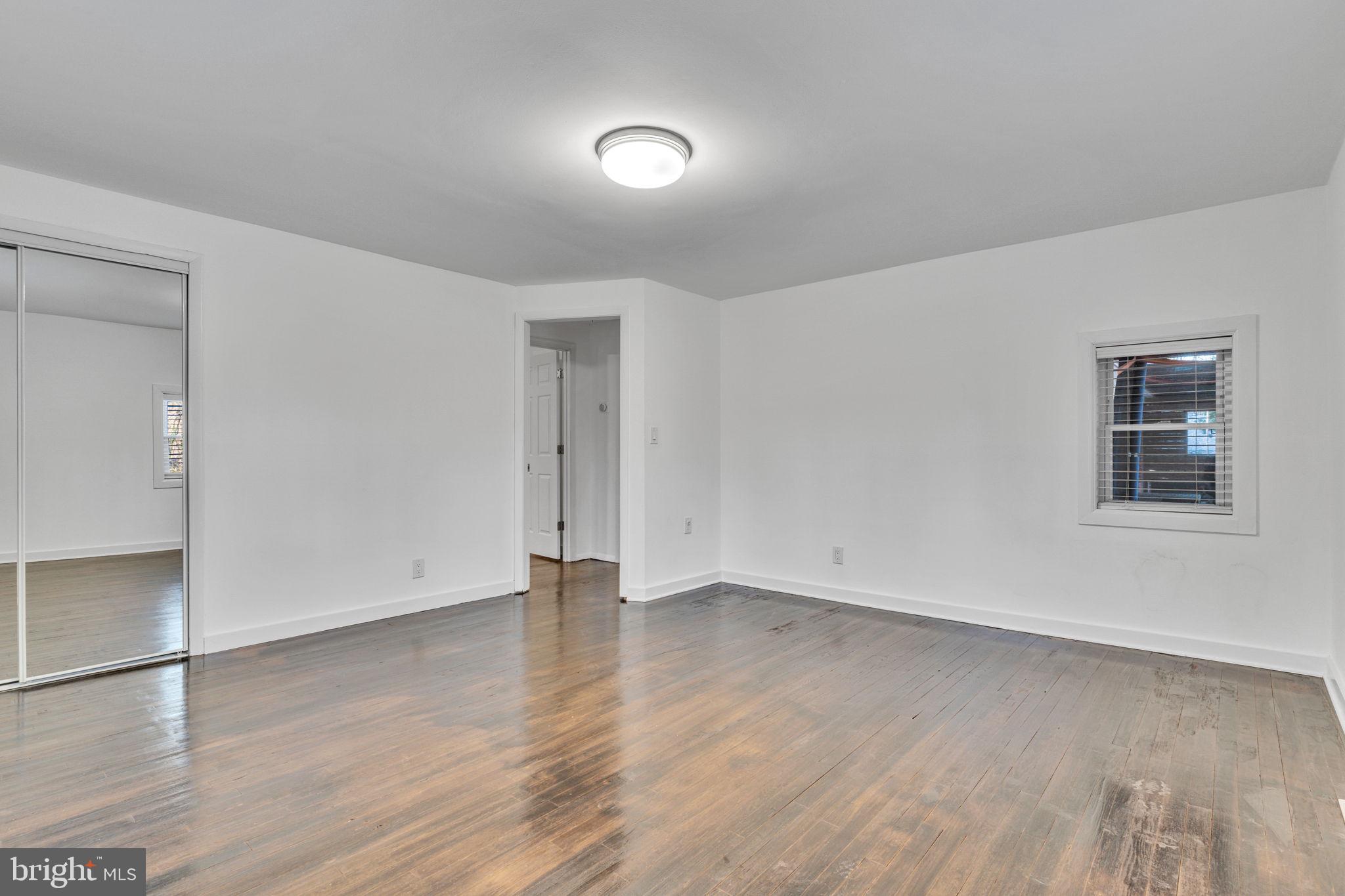 LOUIS L LEE - Residential Lease