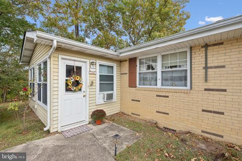 Photo of 156 Elmtowne Boulevard, HAMMONTON, NJ 08037 (MLS # NJCD2104838) Photo of 156 Elmtowne Boulevard, HAMMONTON, NJ 08037 (MLS # NJCD2104838)