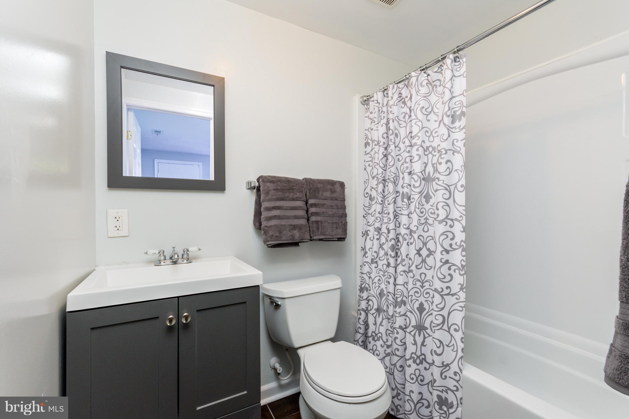 REVELL DOWNS - Residential