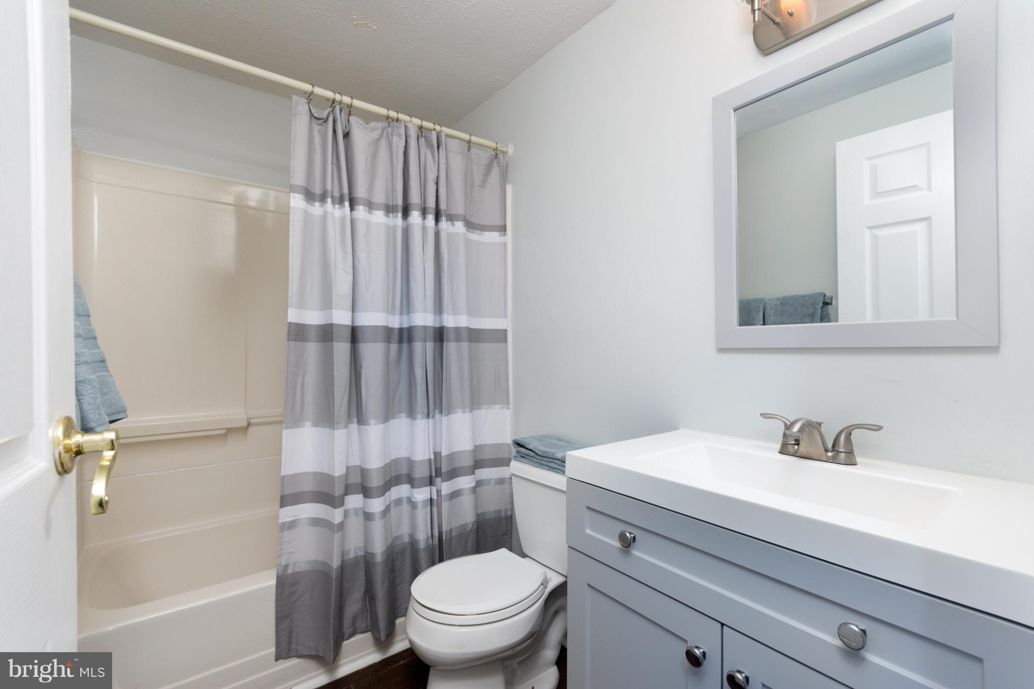 REVELL DOWNS - Residential