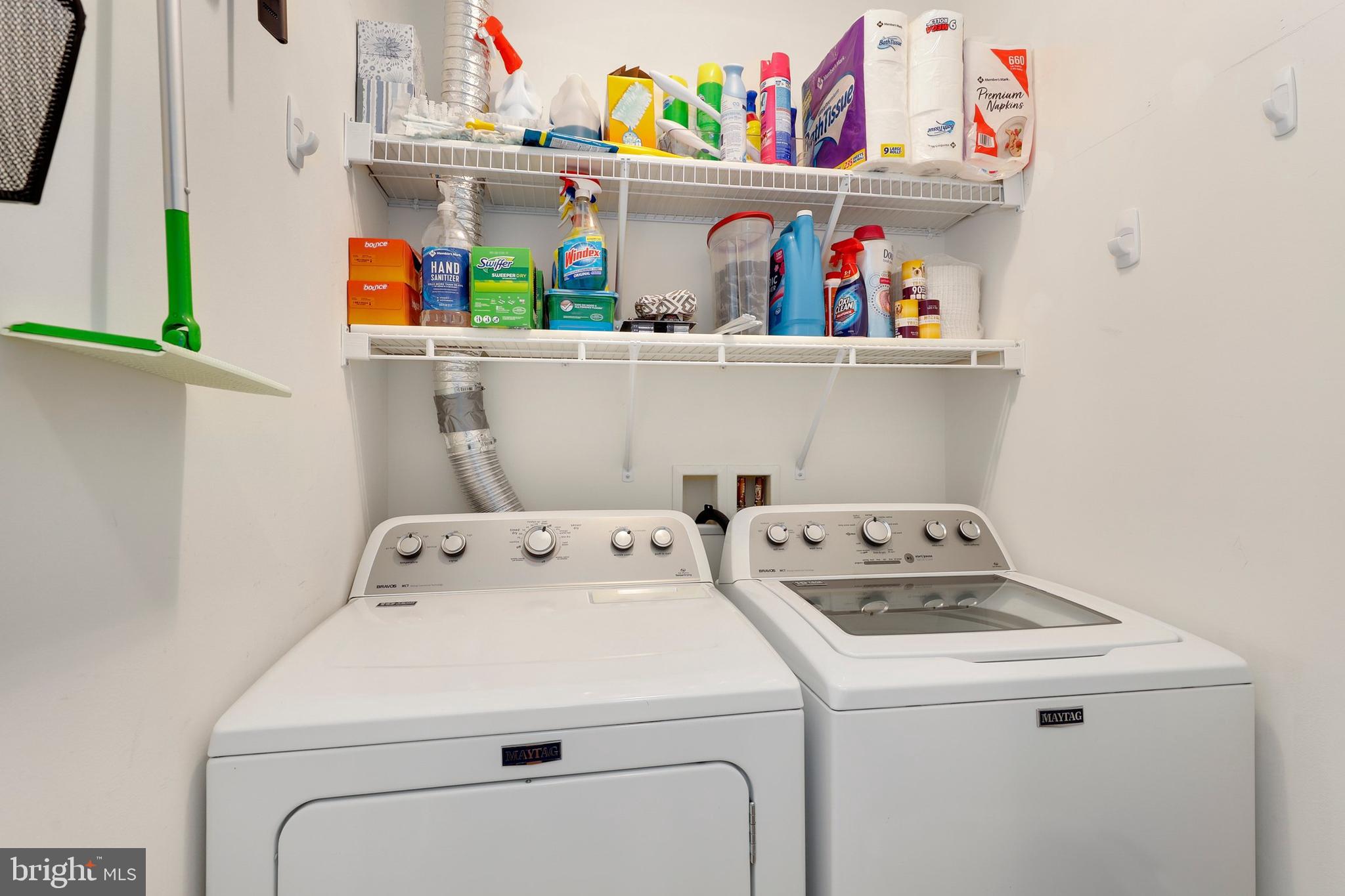 SOUTH RIDING - Residential