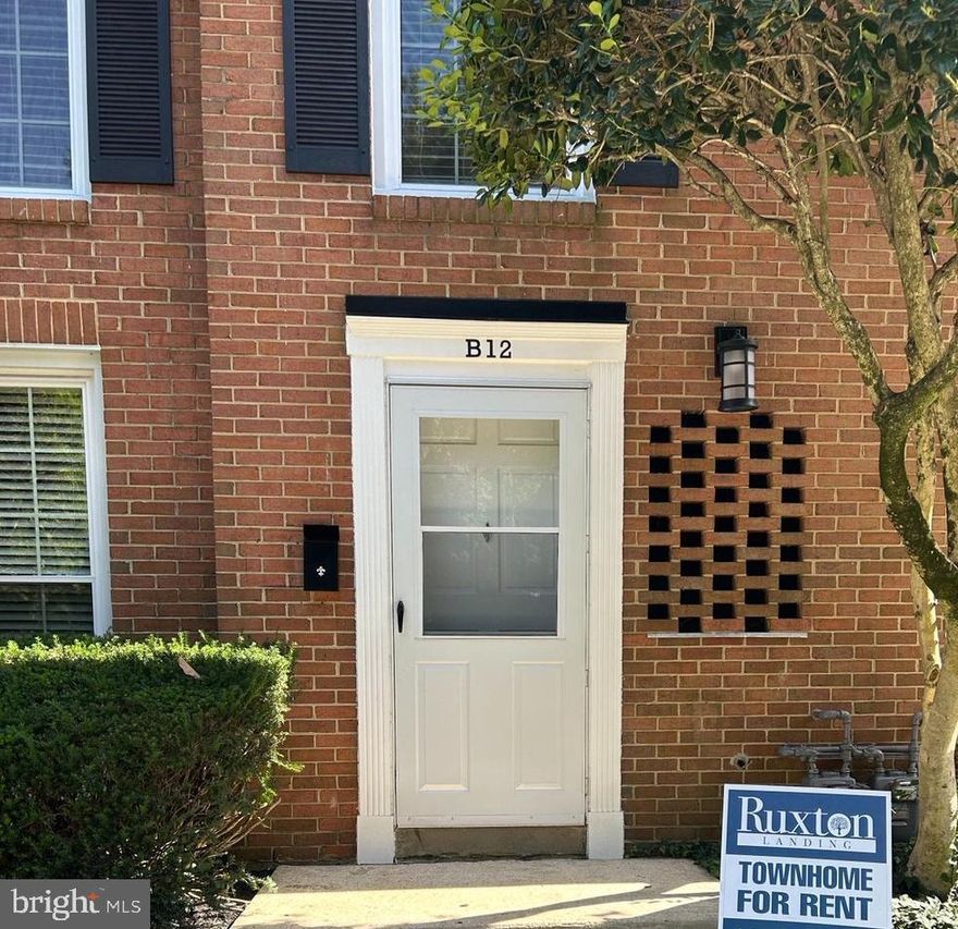 End unit townhome w/ fireplace in professionally-managed development.  3, 6 or 12-month leases available. Security deposit ranges from $0, $200 or one month's rent  (determined by leaseholder credit score). App fee is $30 for each responsible leaseholder and $17 for occupant (criminal check only). Washer and dryer in unit. Plenty of paved, unassigned parking. Private, fenced rear yard with patio. Other than rear yard, property manager will take care of all other exterior maintenance.  Up to 2 pets are OK (breed and size restrictions; non-refundable pet deposit is $300 for one & $400 for two) for an extra $35 per month.  A pet screening may also be required at $30 per pet. Residents pay for gas and electric and a portion of the water/sewer.
Ruxton Landing residents can easily walk to Graul's Food Market and other upscale retail shops. Ruxton Landing is convenient to Towson Town Center and ideally located nearby the major commuter routes of I-83 and I-695; and you are just 3 minutes from the Falls Road Light Rail Station, which provides direct access to downtown Baltimore and the BWI Airport.
Schedule your showing and request a link to the online application today!