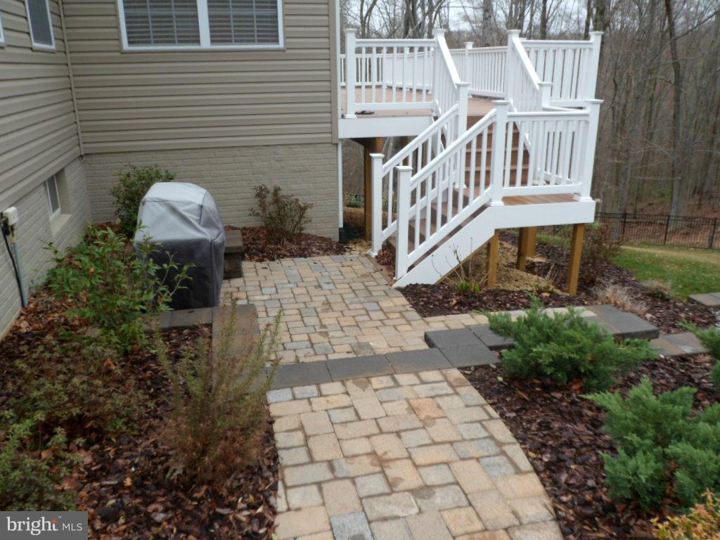 BEN OAKS - Residential Lease