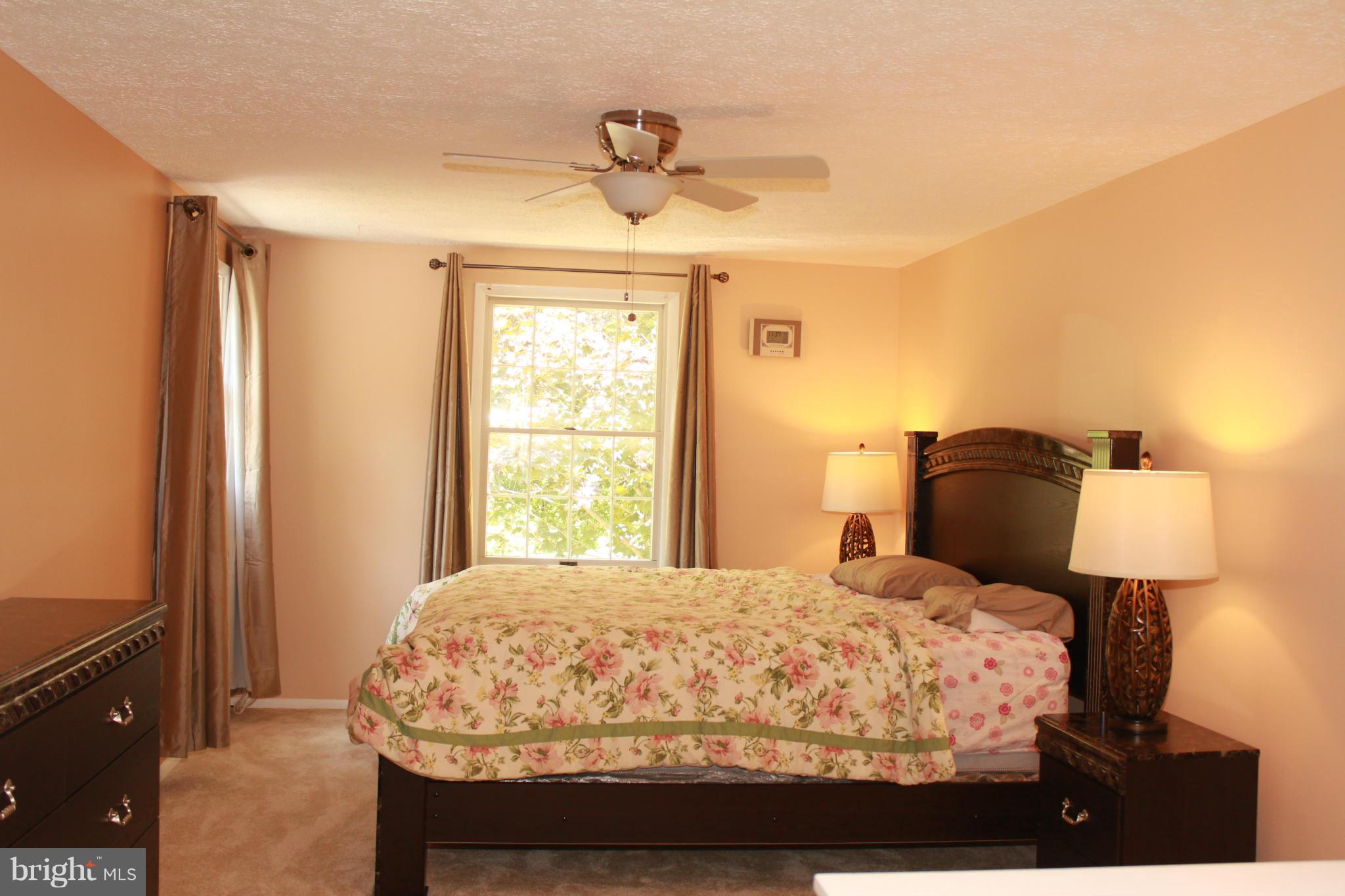 FLOWER HILL - Residential Lease