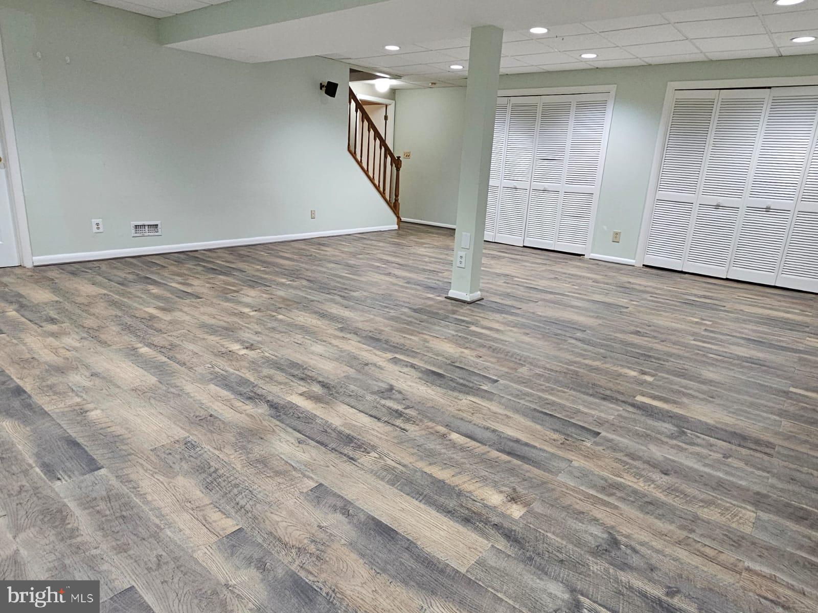 FLOWER HILL - Residential Lease