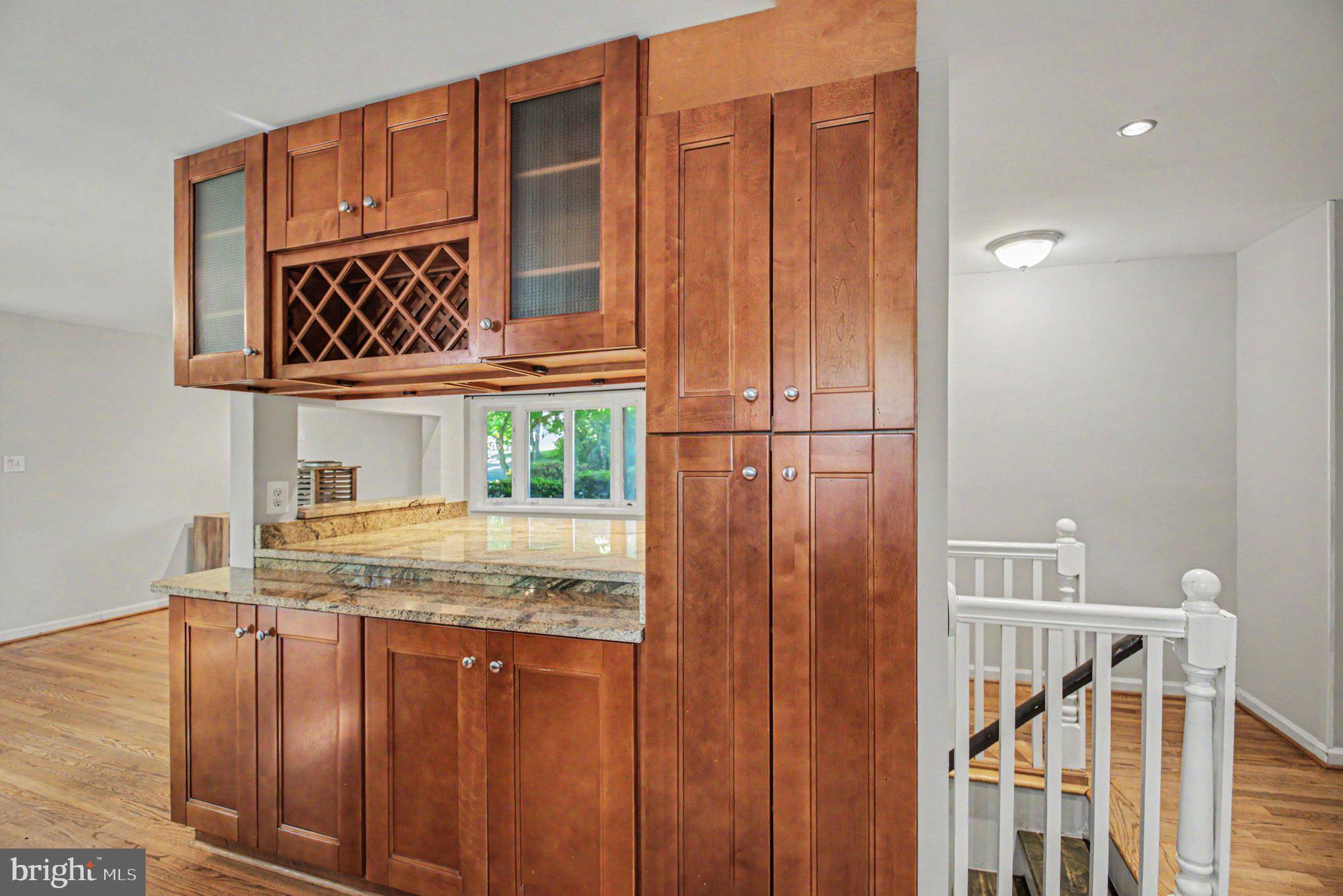 7409 LAKE DRIVE