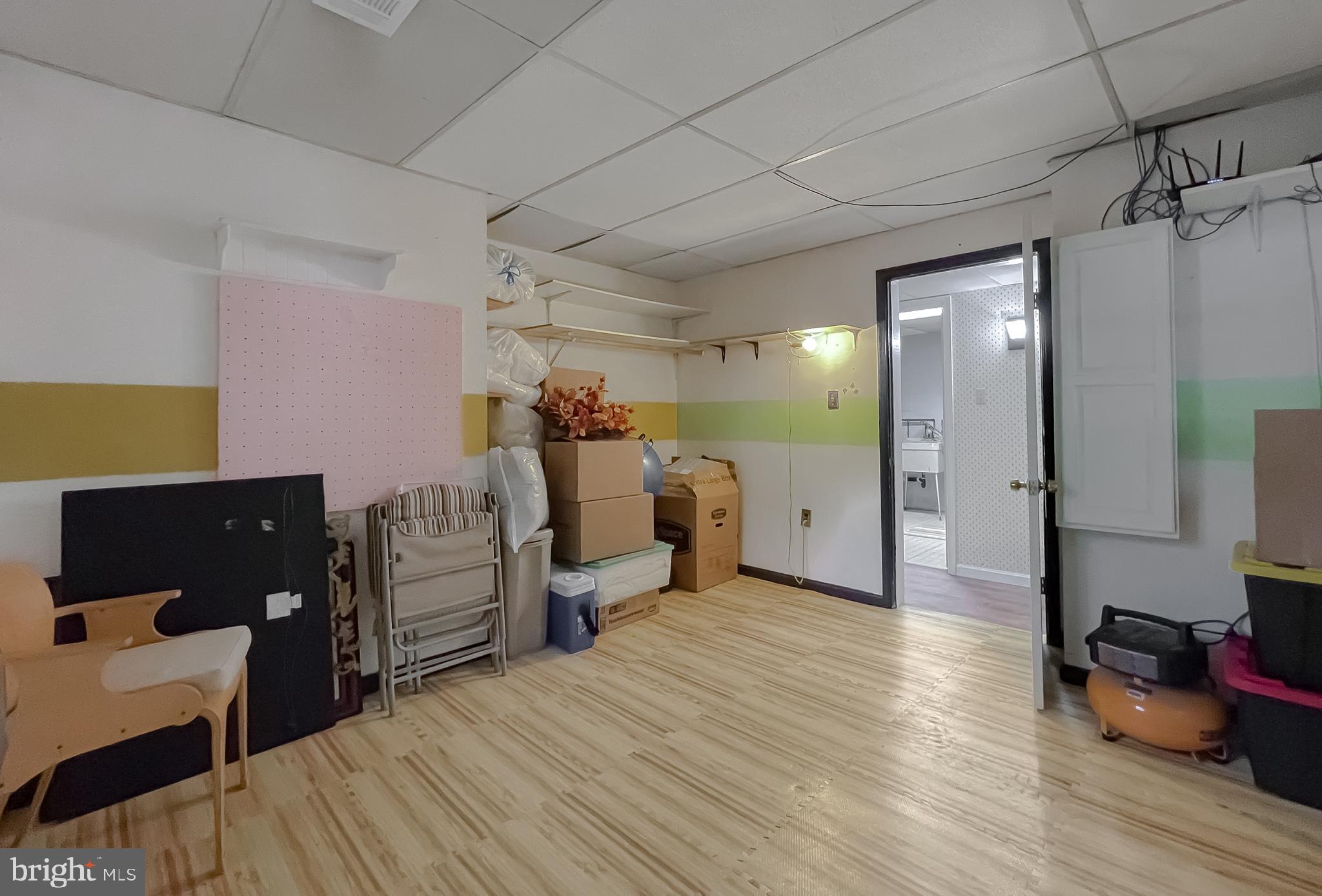 RUSTIC HILLS - Residential