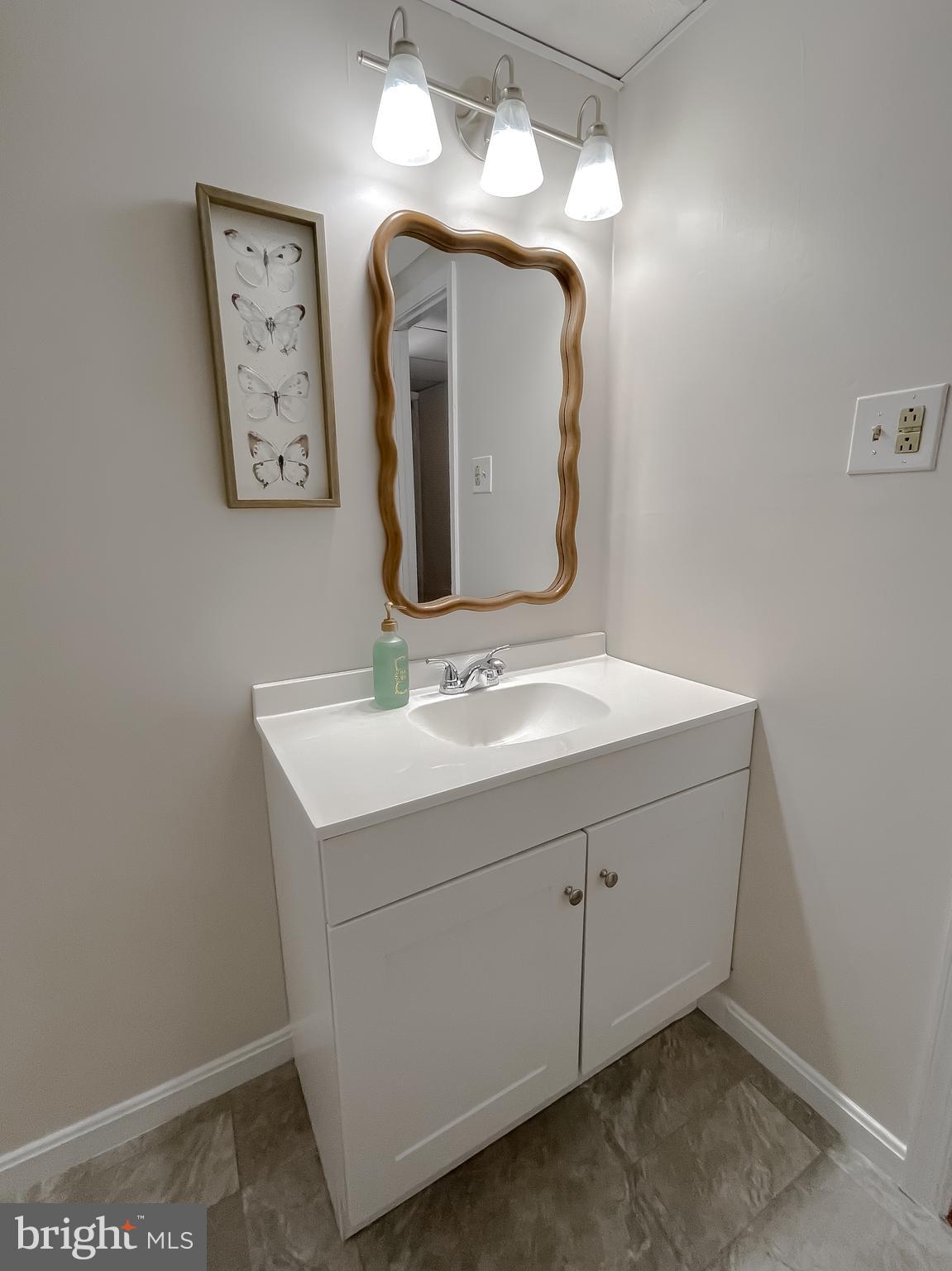 RUSTIC HILLS - Residential