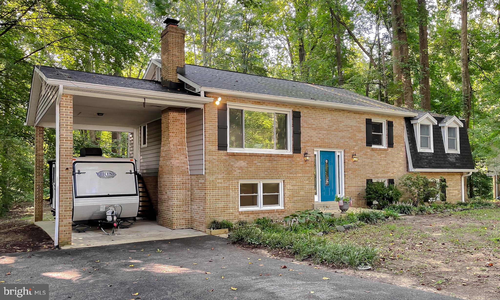 RUSTIC HILLS - Residential