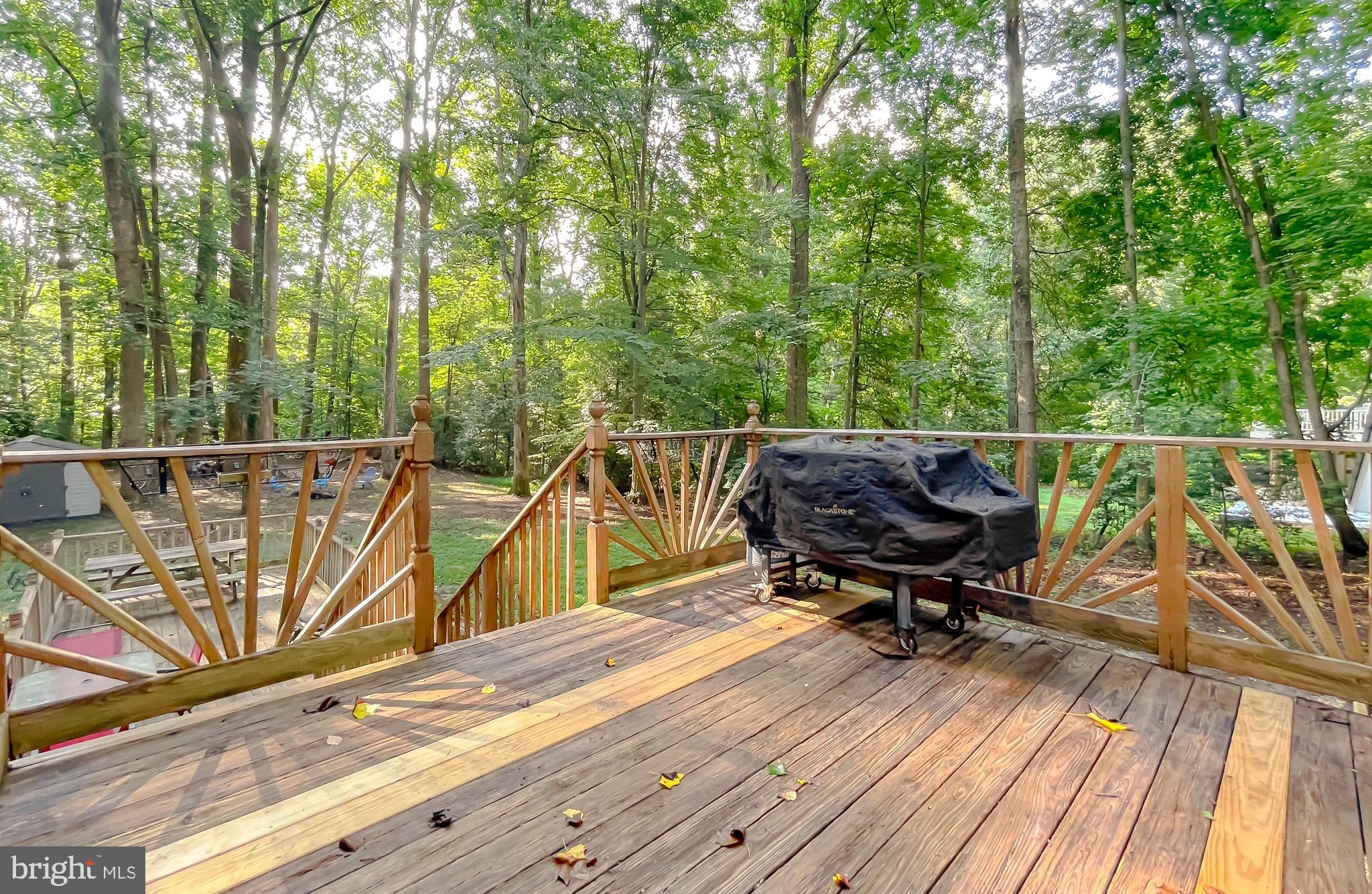 RUSTIC HILLS - Residential