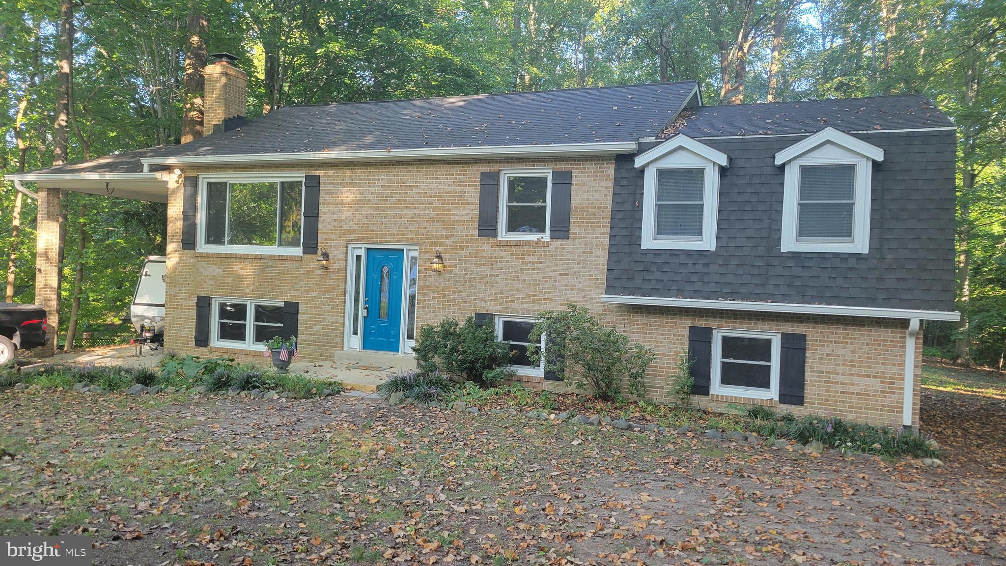 RUSTIC HILLS - Residential