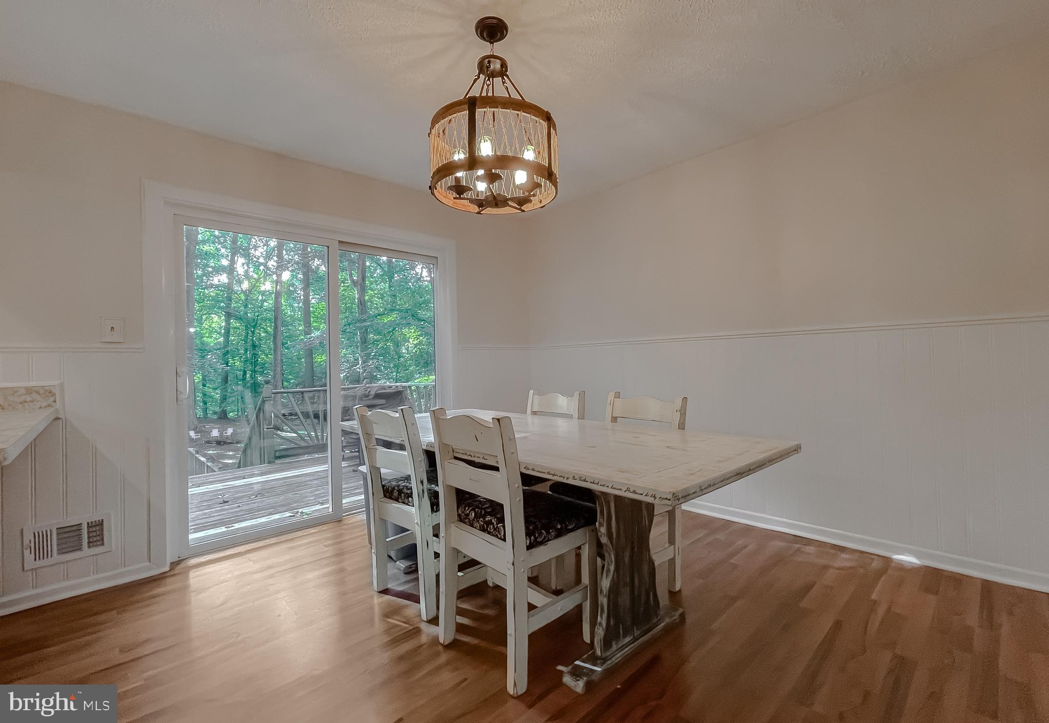 RUSTIC HILLS - Residential