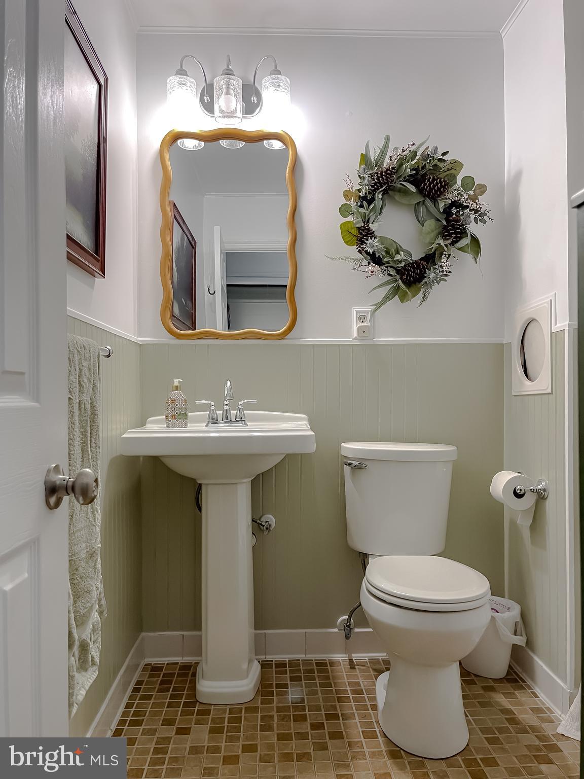 RUSTIC HILLS - Residential