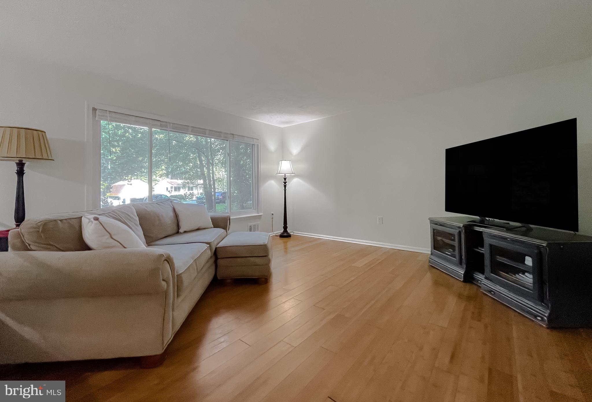 RUSTIC HILLS - Residential