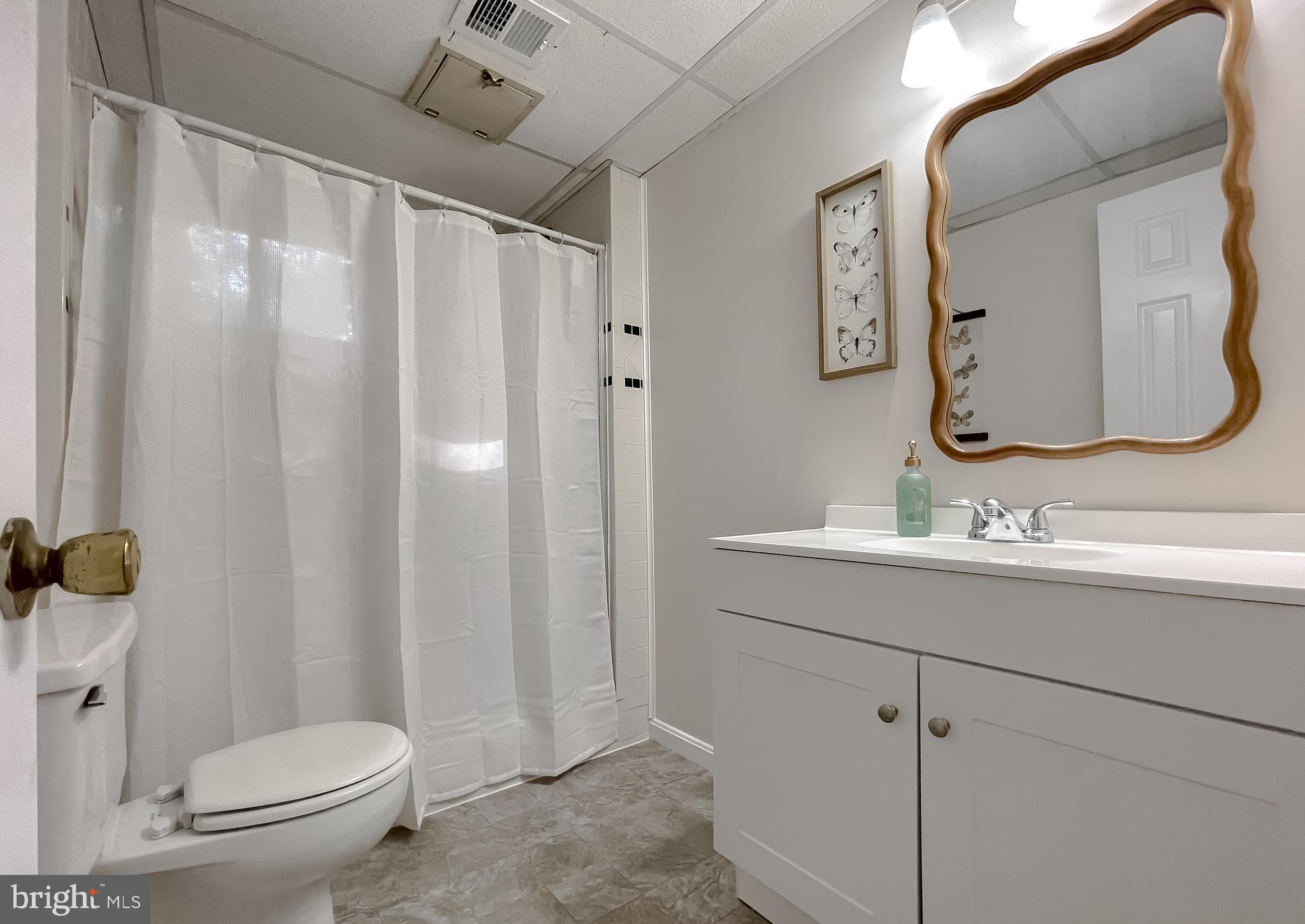 RUSTIC HILLS - Residential