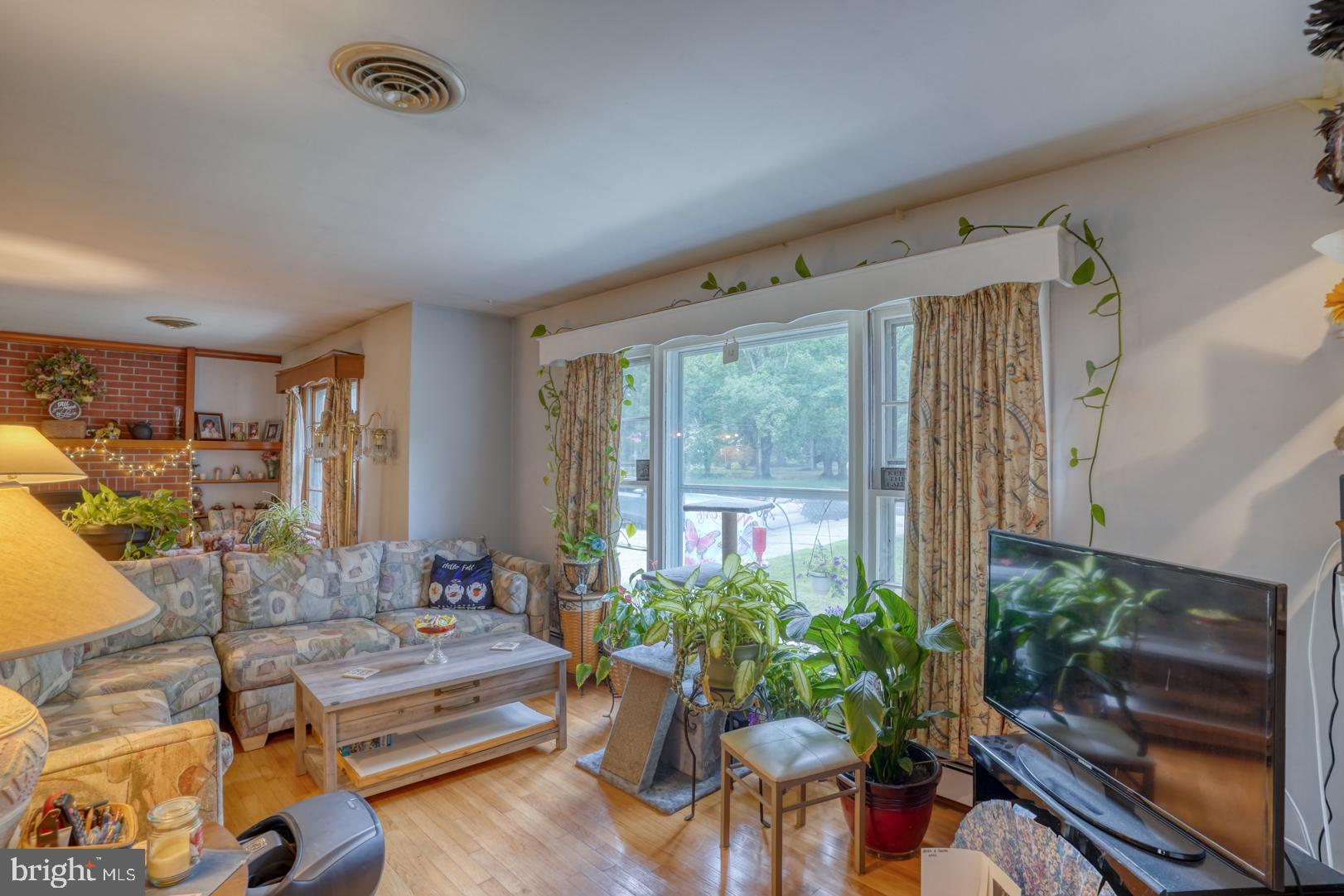 DENTON AREA - Residential