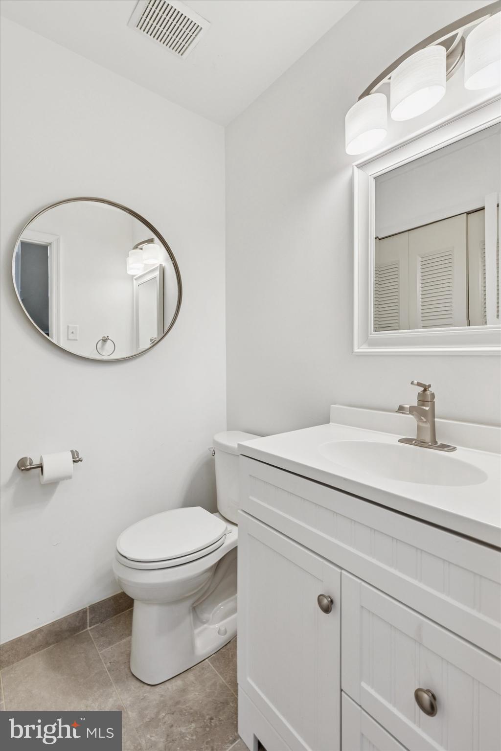 CAROUSEL POINTE - Residential