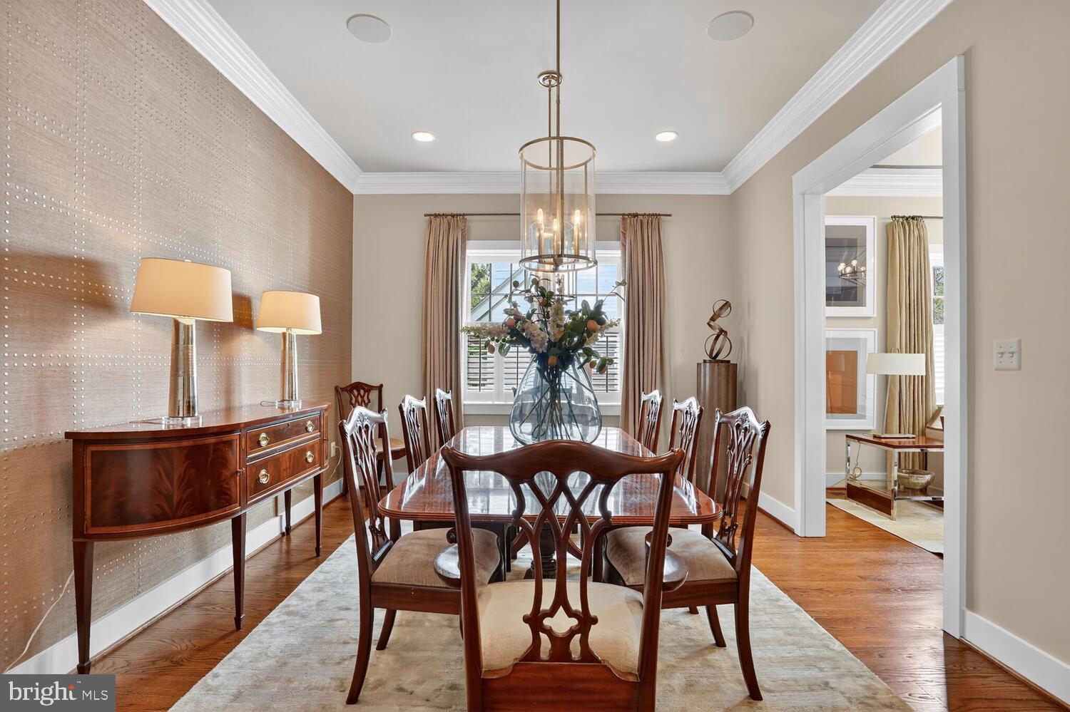 COUNTRY CLUB HILLS - Residential