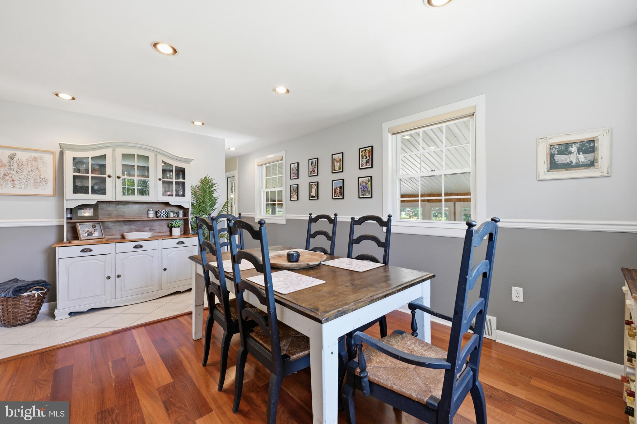 MEADOWVIEW ESTATES - Residential